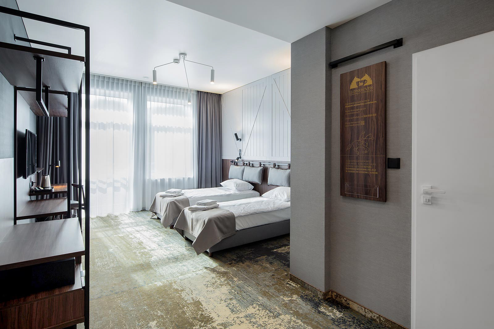 Fotografie wnętrz pomieszczeń komercyjnych hotelu Darboven zlokalizowanego koło Gdyni.  