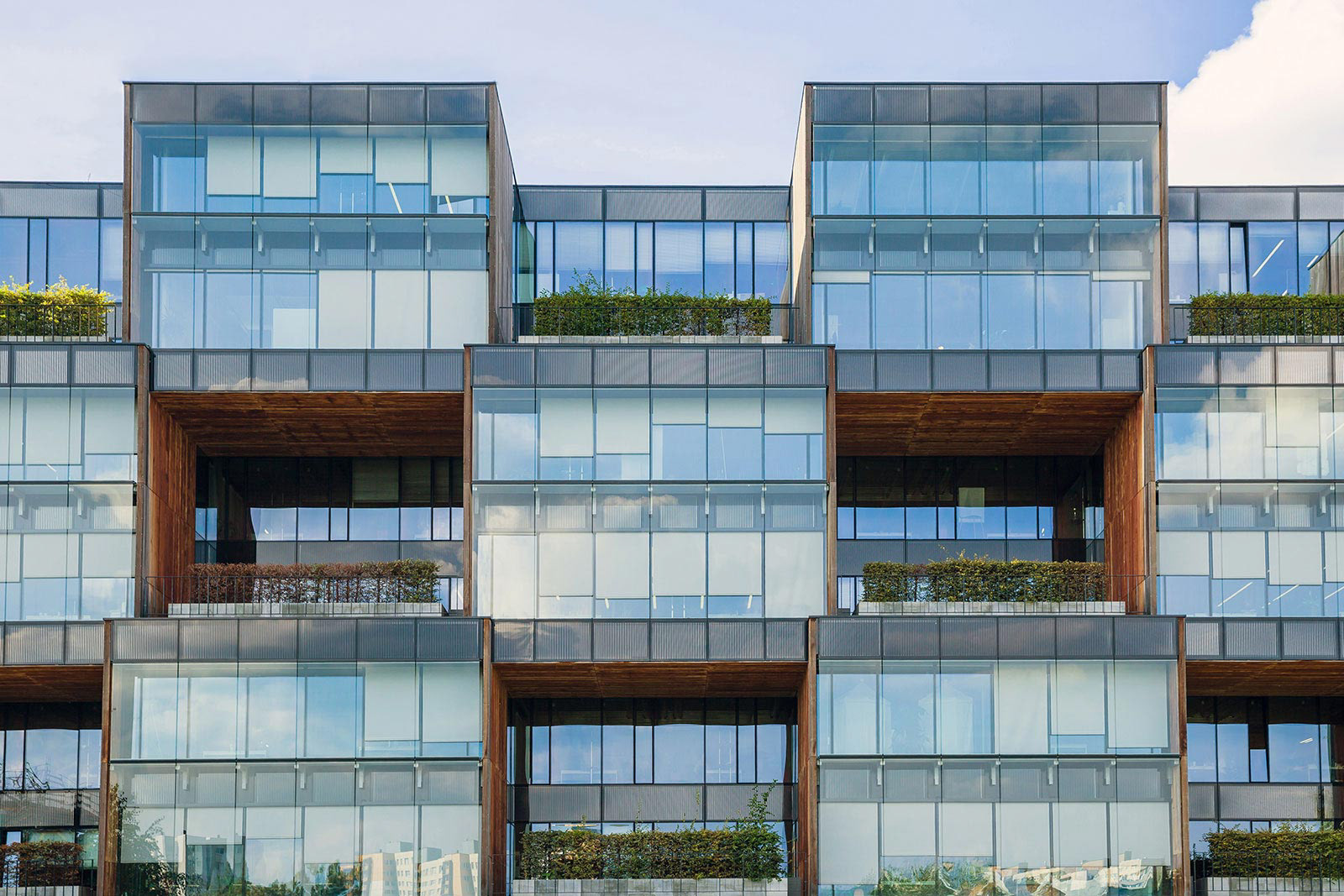 Zdjęcia architektury obiektu biurowego Pixel w Poznaniu.