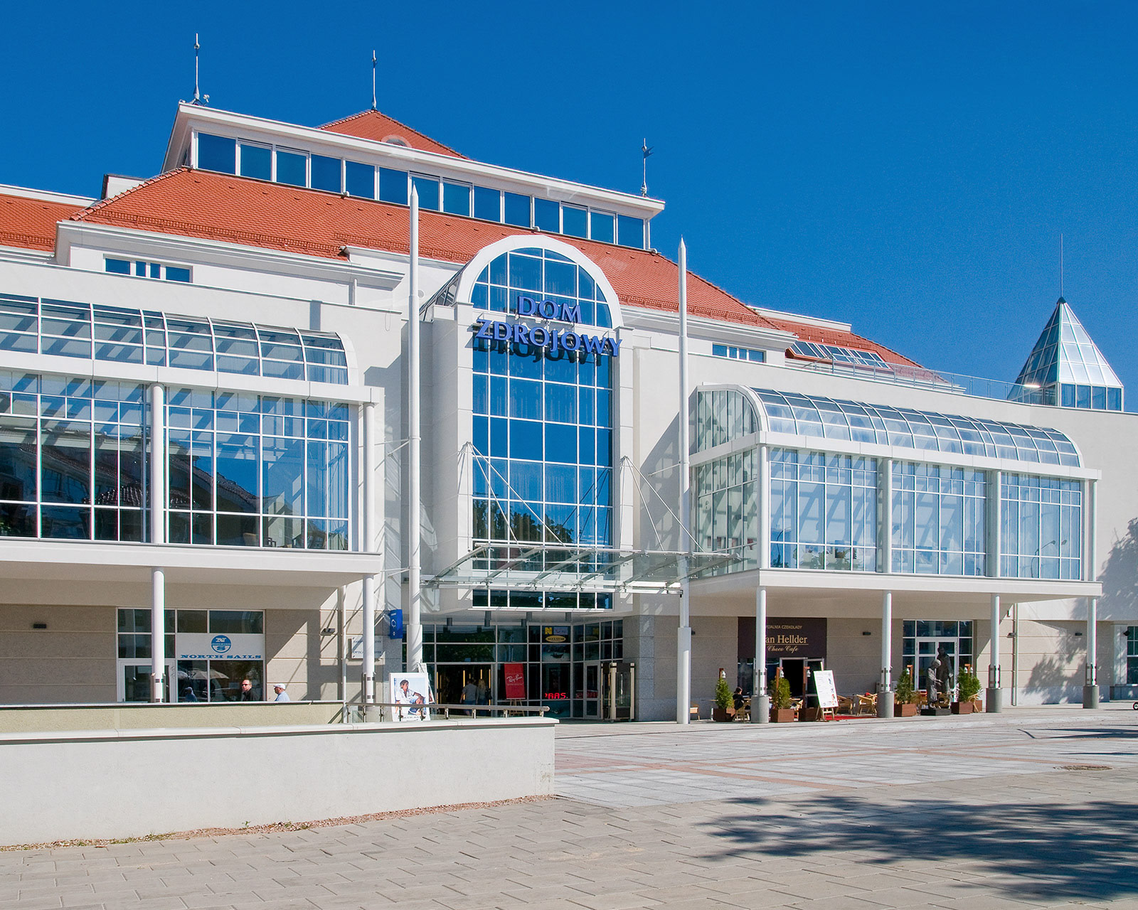 Wykonanie zdjęć architektury dla producenta tynków i ociepleń budynków. 