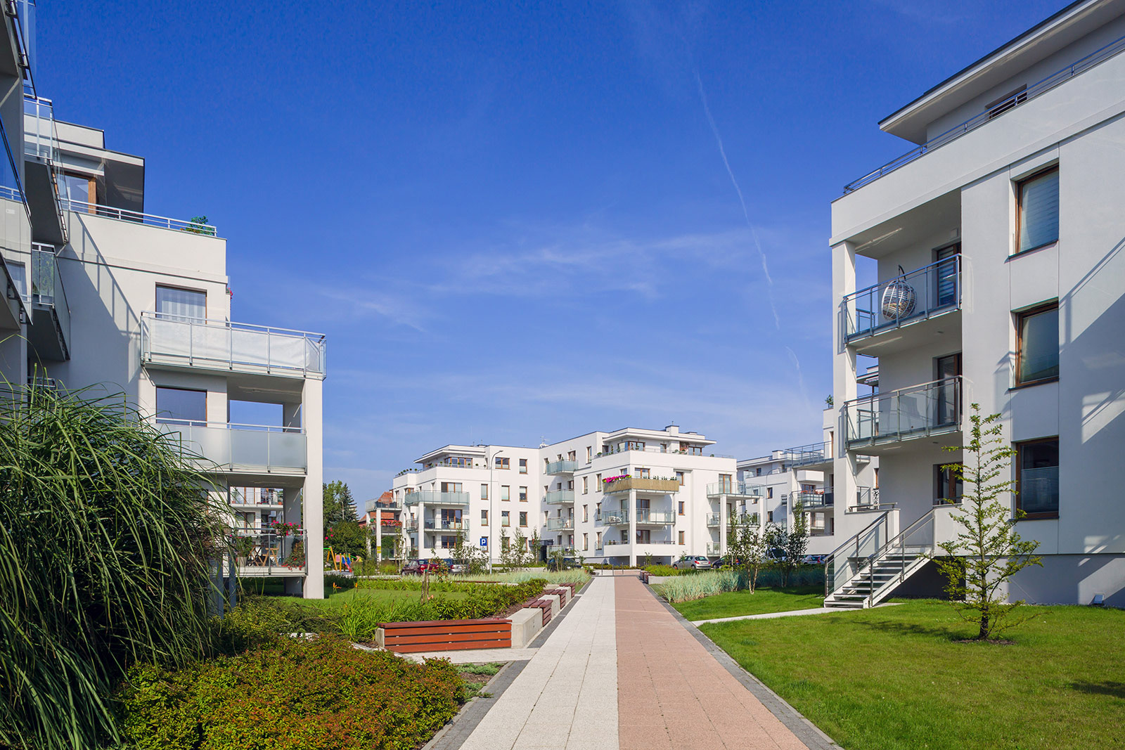 Sesja fotograficzna budynków mieszkalnych na Osiedlu Kopernika w Kwidzynie dla pracowni projektowej Tandem Studio.