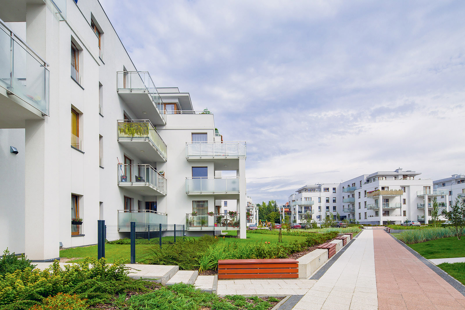 Sesja fotograficzna budynków mieszkalnych na Osiedlu Kopernika w Kwidzynie dla pracowni projektowej Tandem Studio.