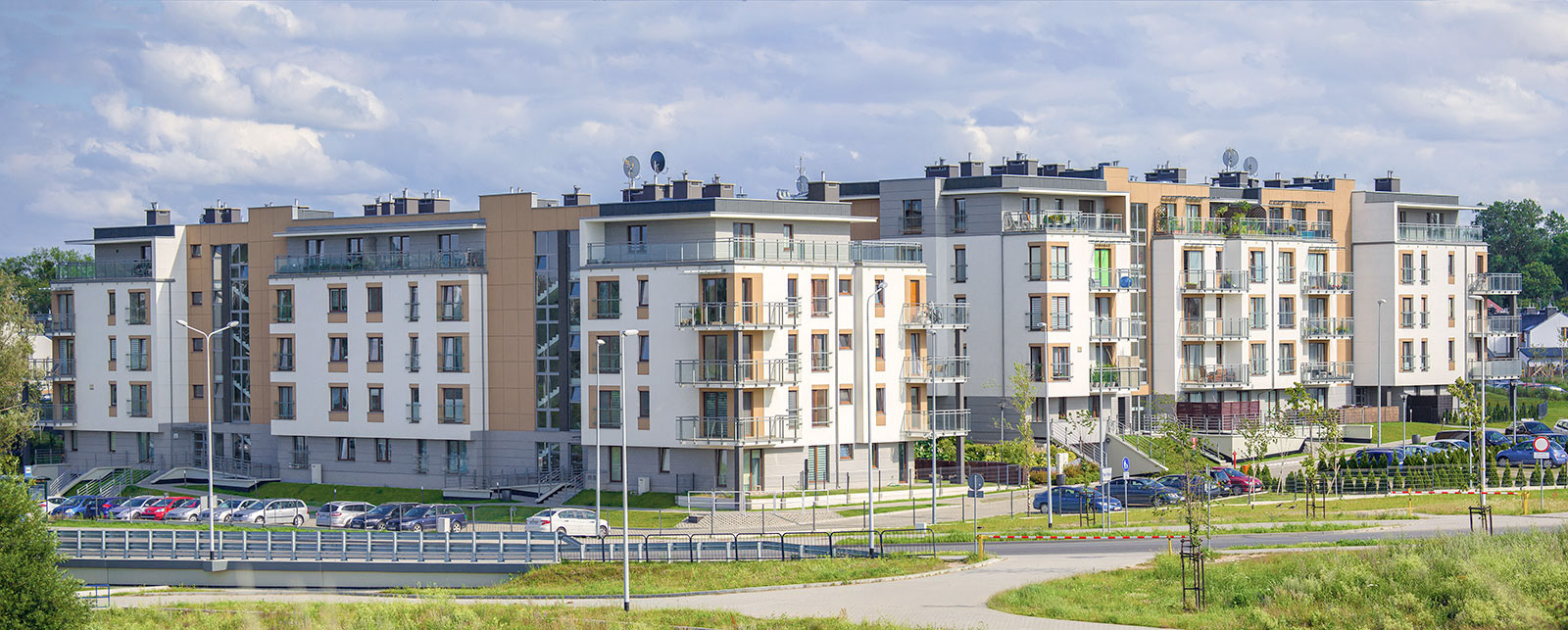 Kompleksowe sesje zdjęciowe trzech osiedli mieszkaniowych Alfa Park w Gdańsku wykonane dla dewelopera.