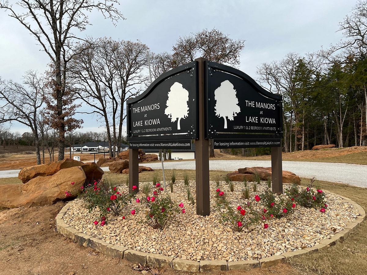 Luxury Apartments for Rent The Manors at Lake Kiowa 76240 APARTMENTS