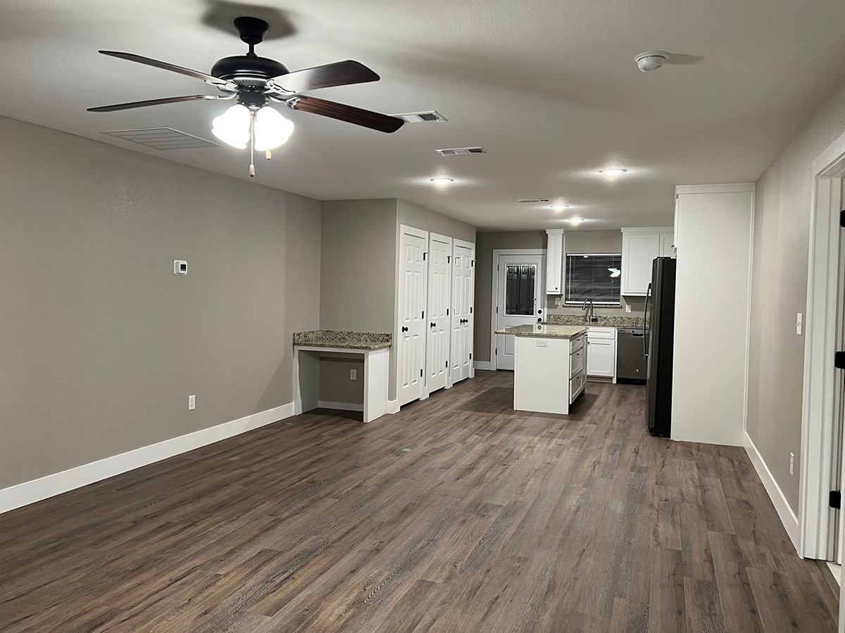 Luxury Apartments for Rent The Manors at Lake Kiowa 76240 APARTMENTS