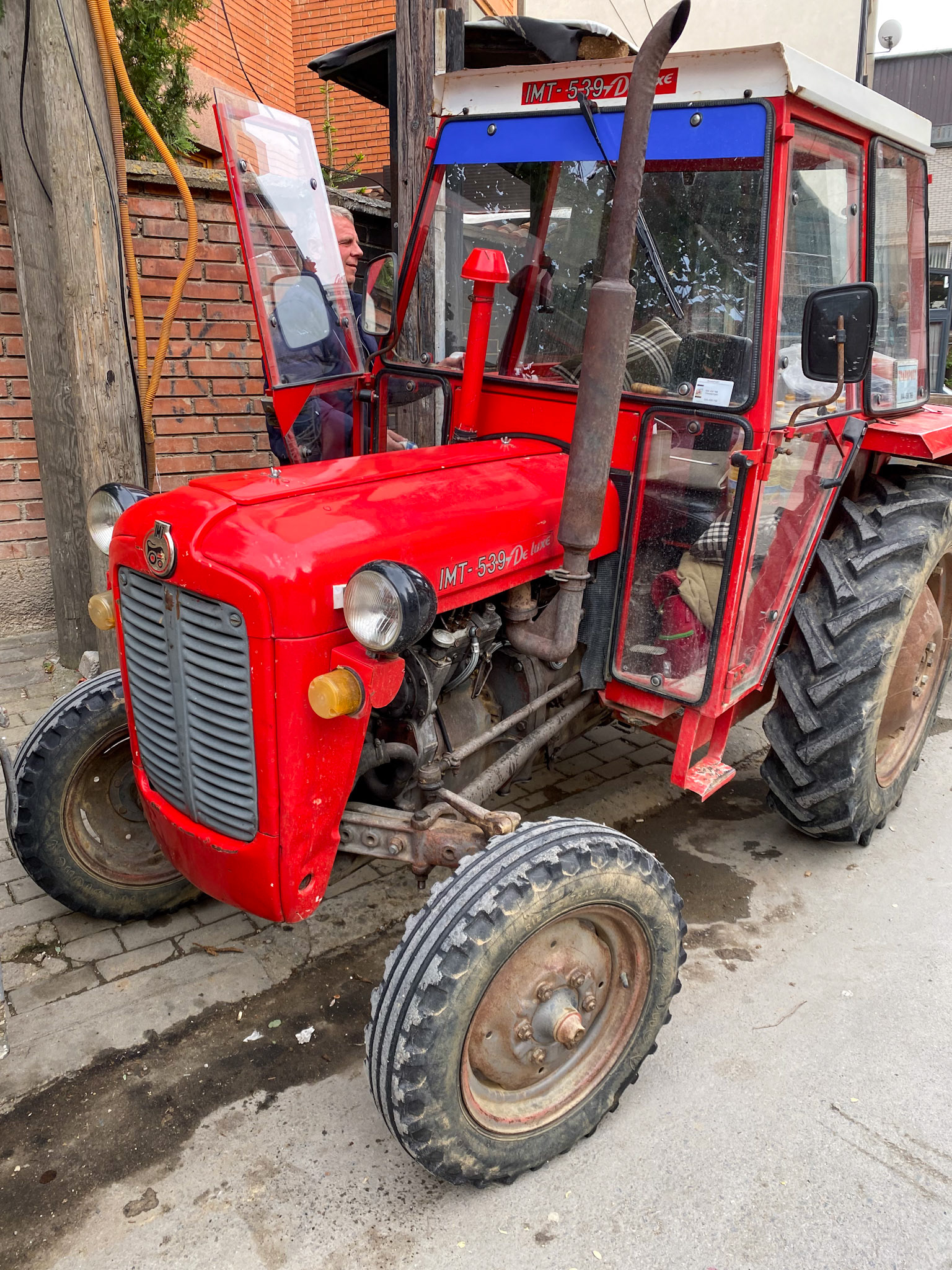 We saw this cute tractor all over the territory of the ex-Yugoslavia as it was produced there 40-50 years ago