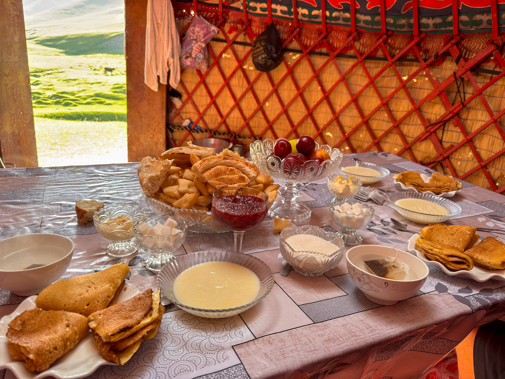 When we got up, the breakfast was ready for us, in the "kitchen yurt"