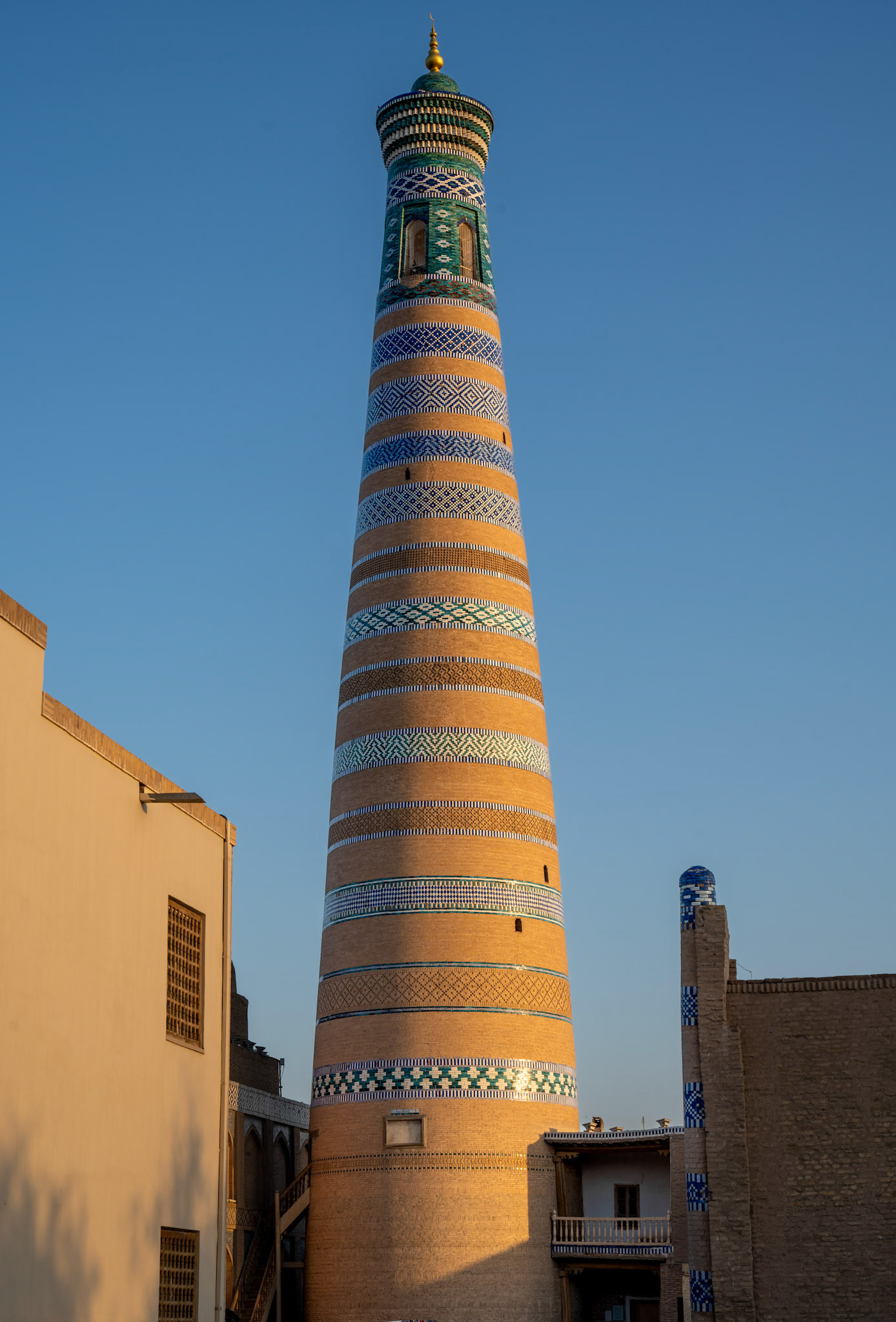 The Khodja Madrasa beautiful minaret really is the jewel and symbol of Khiva