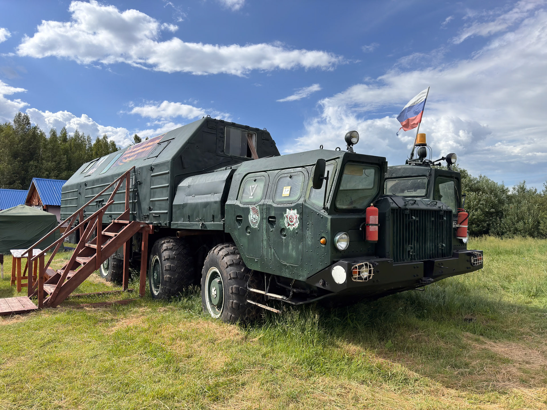 Or this weird and huge ex-military truck, now transformed as an RV