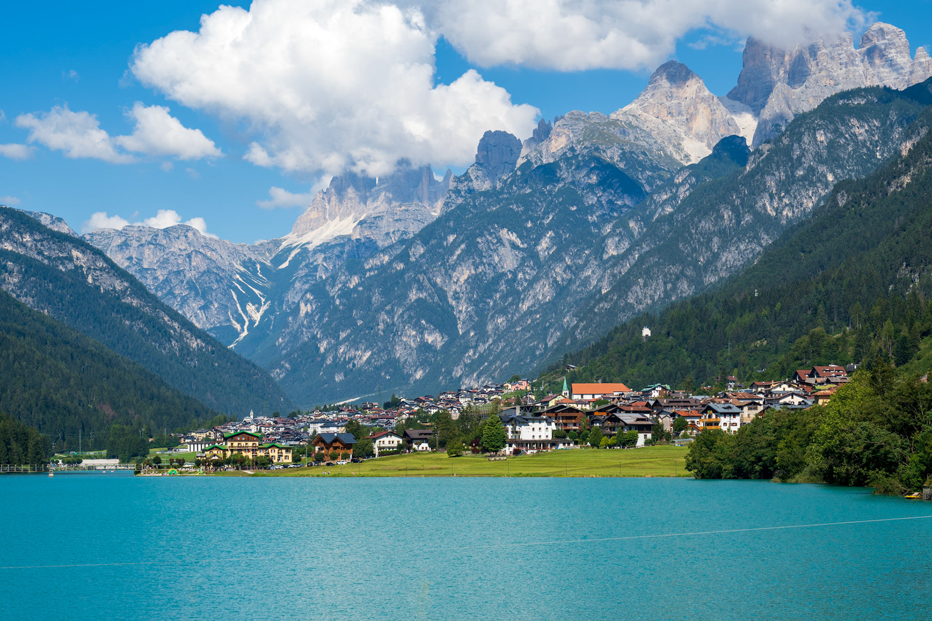 Lago Di Pieve Di Cadore