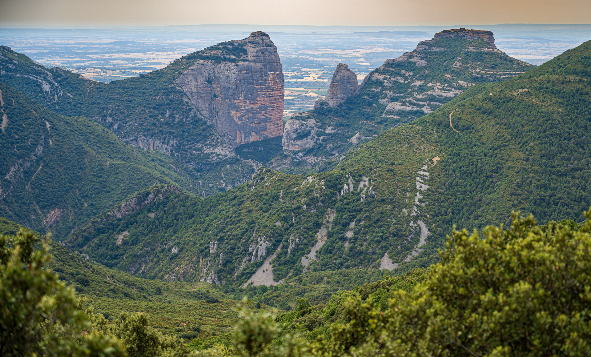Riding on the edge of Parque Natural de la Sierra y los Cañones de Guara