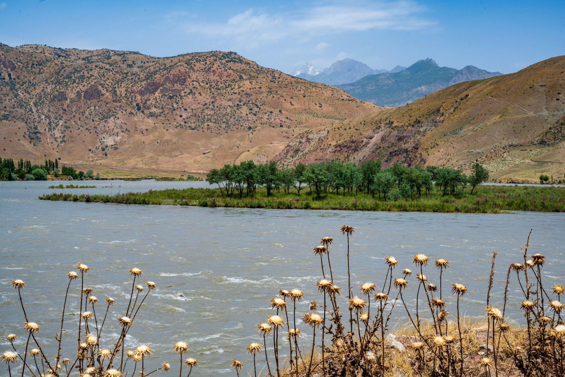 The mighty Panj River that we followed for a very long time marks the border with Afghanistan
