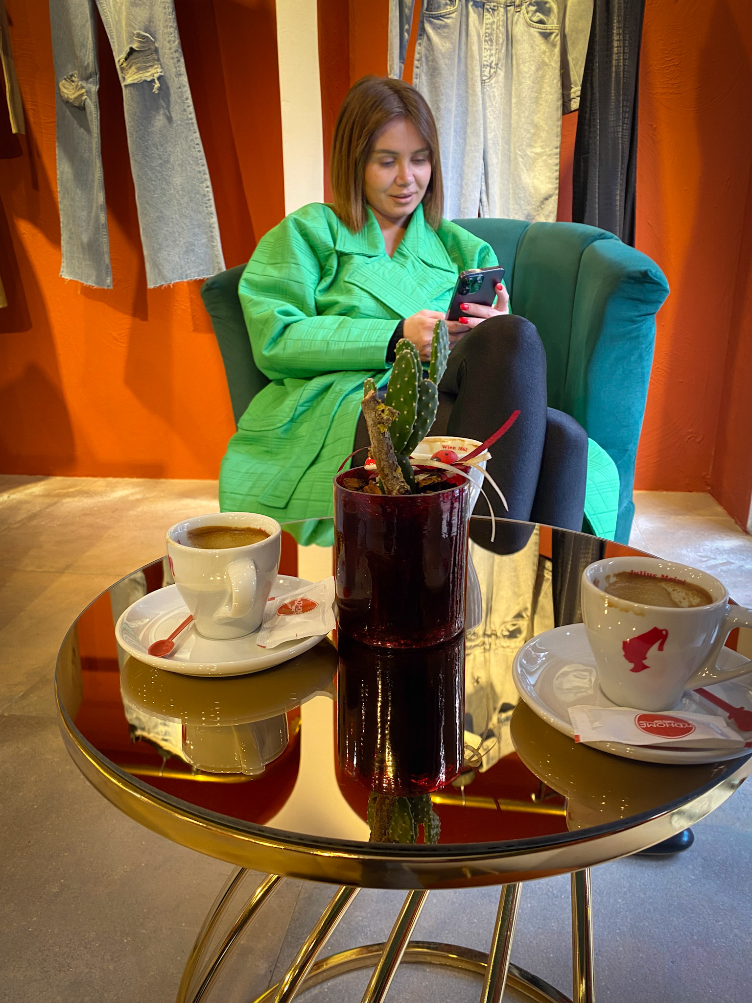 Thankfully a very nice woman from a clothing store in front of my mess ordered a coffee for me. People in Kosovo are so nice!