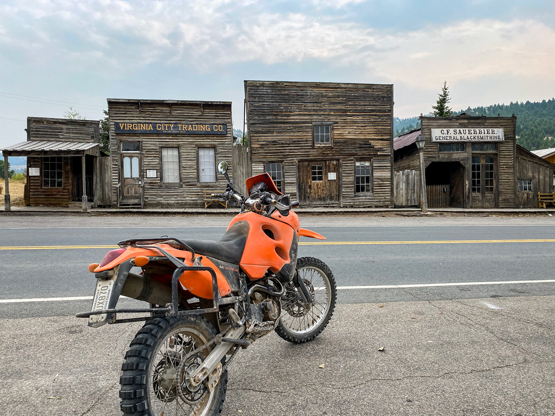 Bill loaned me his KTM 640. This is Virginia City