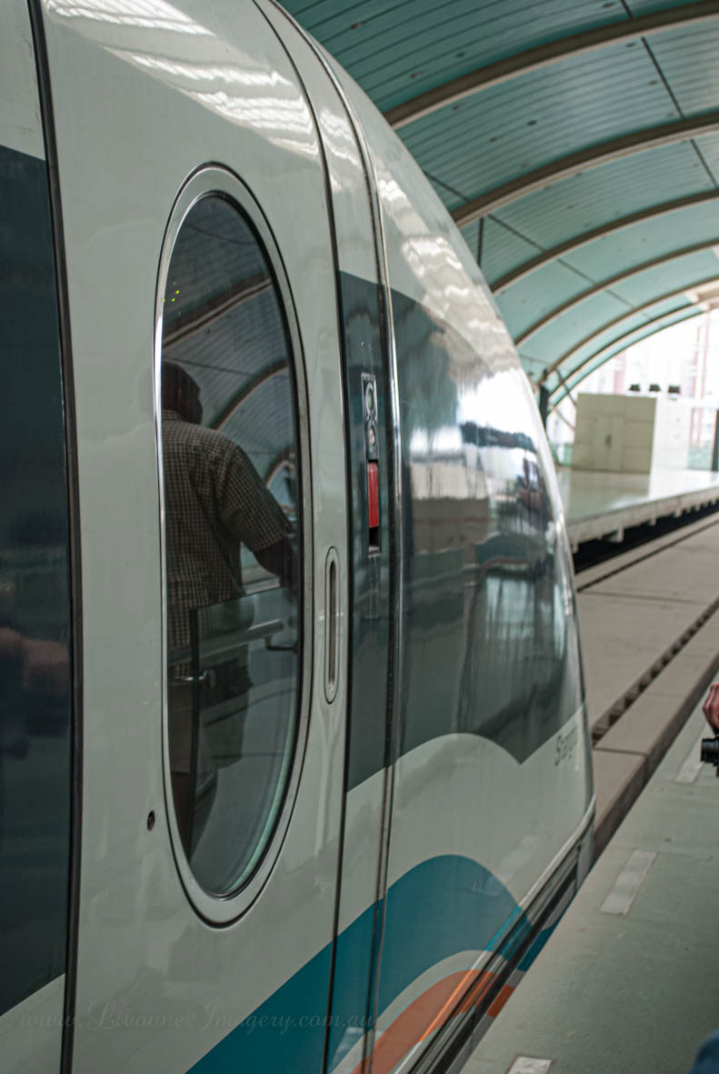 Fast Train