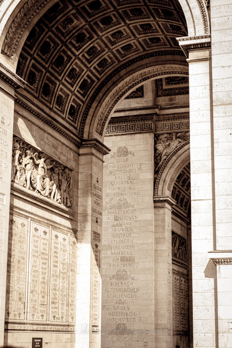 Arc De Triomphe