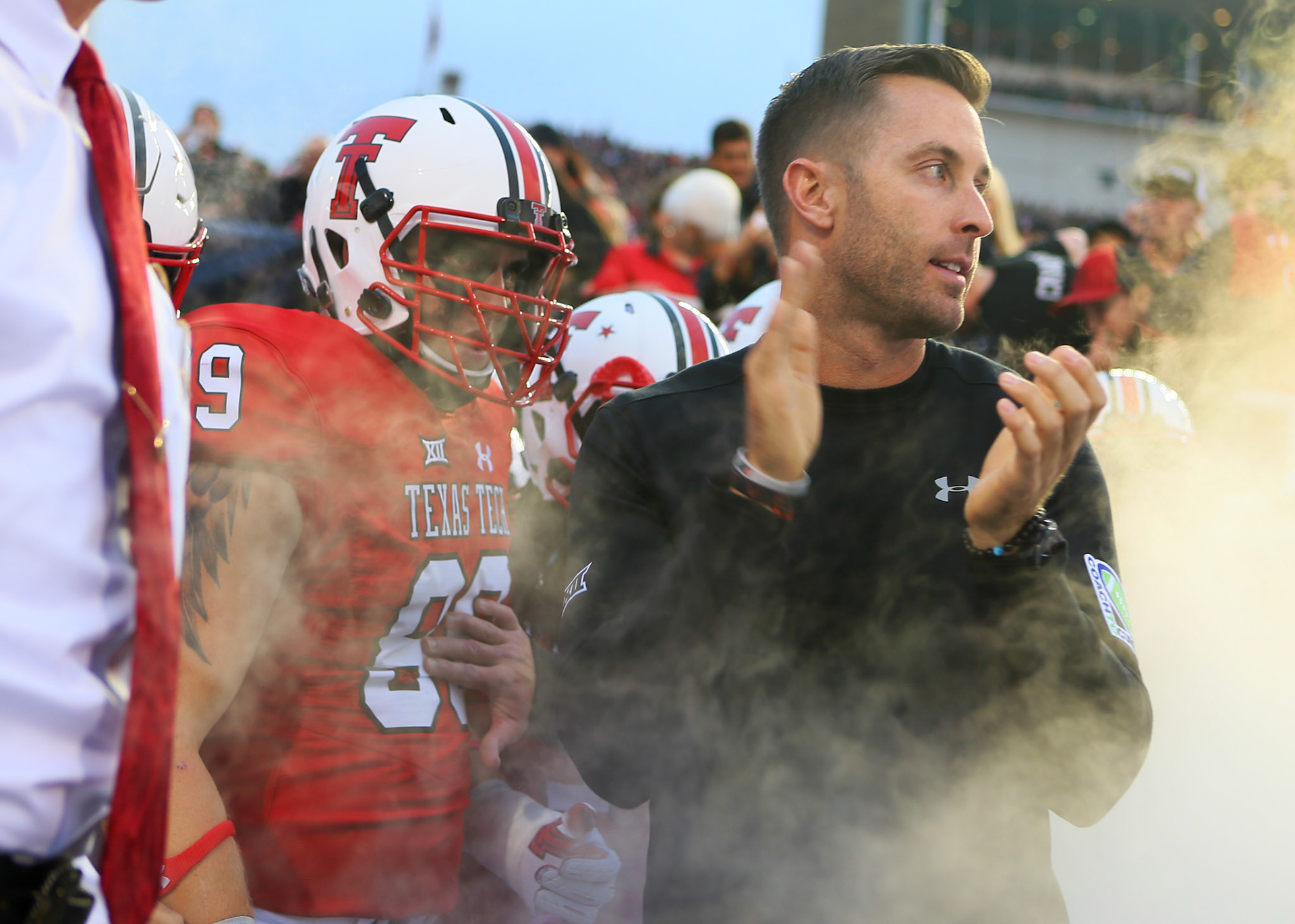 LUBBOCK, TX - SEPTEMBER 30: Texas Tech head coach Kliff Kingsbury waits for the  queue to run out of the tunnel before the start of the Texas Tech Raider's 41-34 loss to the Oklahoma State Cowboys on September 30, 2017 at Jones AT&amp;T Stadium in Lubbock, TX. (Photo by Sam Grenadier/Icon Sportswire)