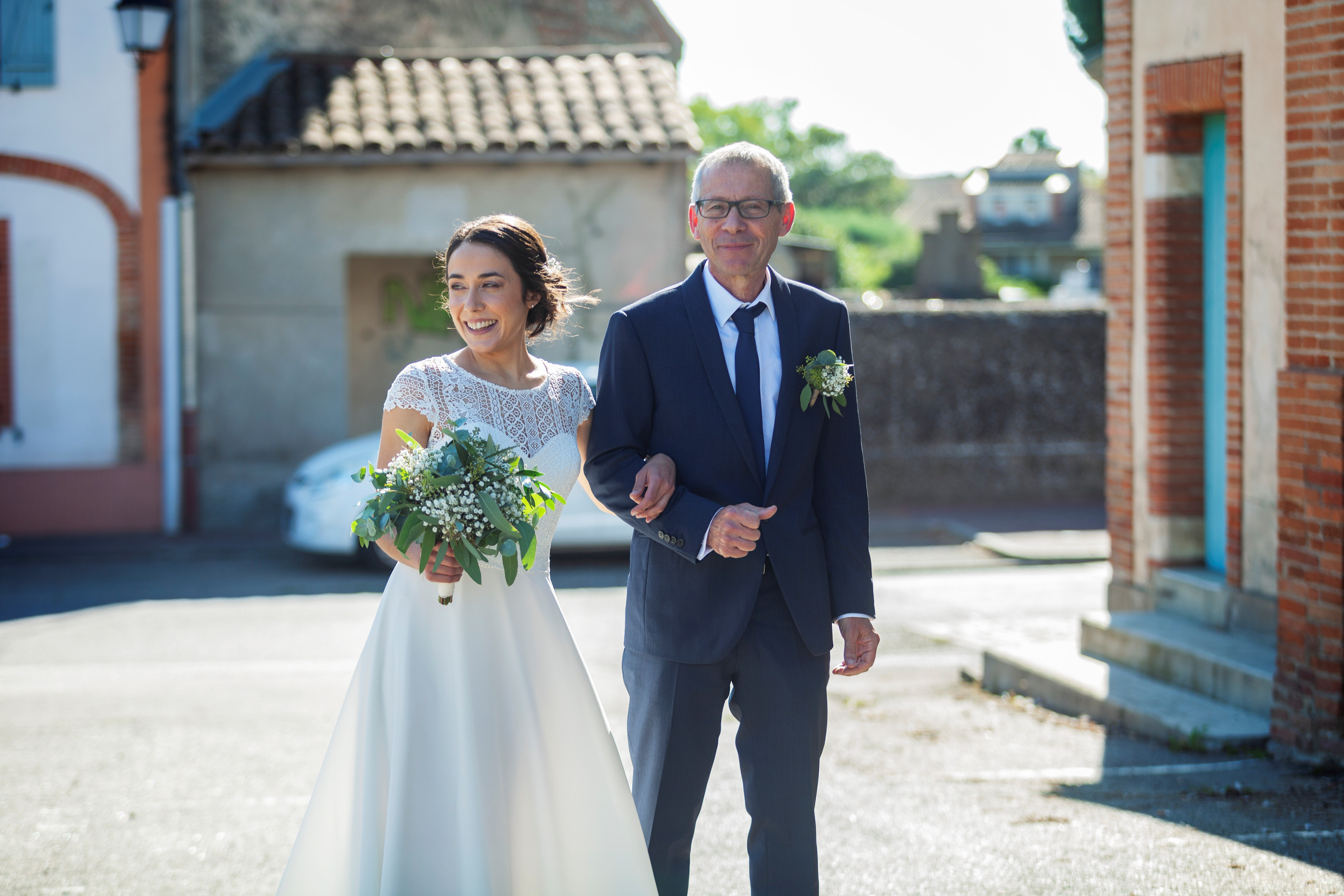 Mariage - arrivée à la mairie