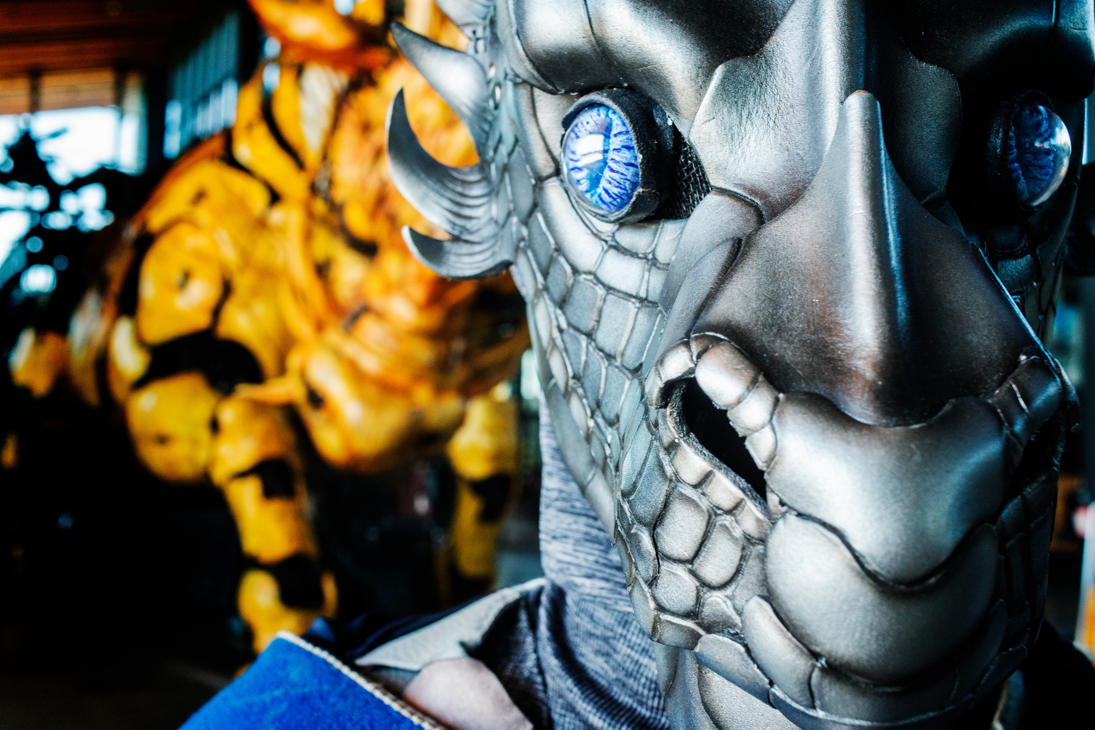 Shooting cosplay furry - Dragon à la halle de la machine