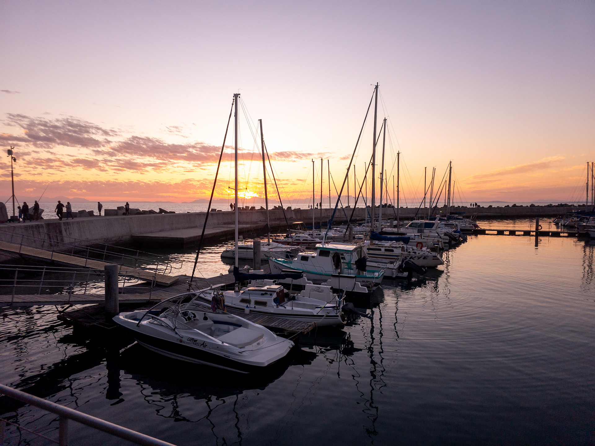 Sunset Gordon's Bay Harbour