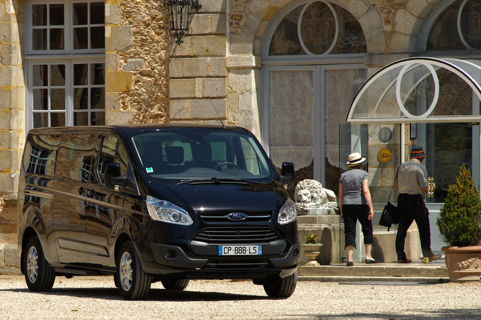 © SOLUTION UTILITAIRES / Arnaud HEBERT