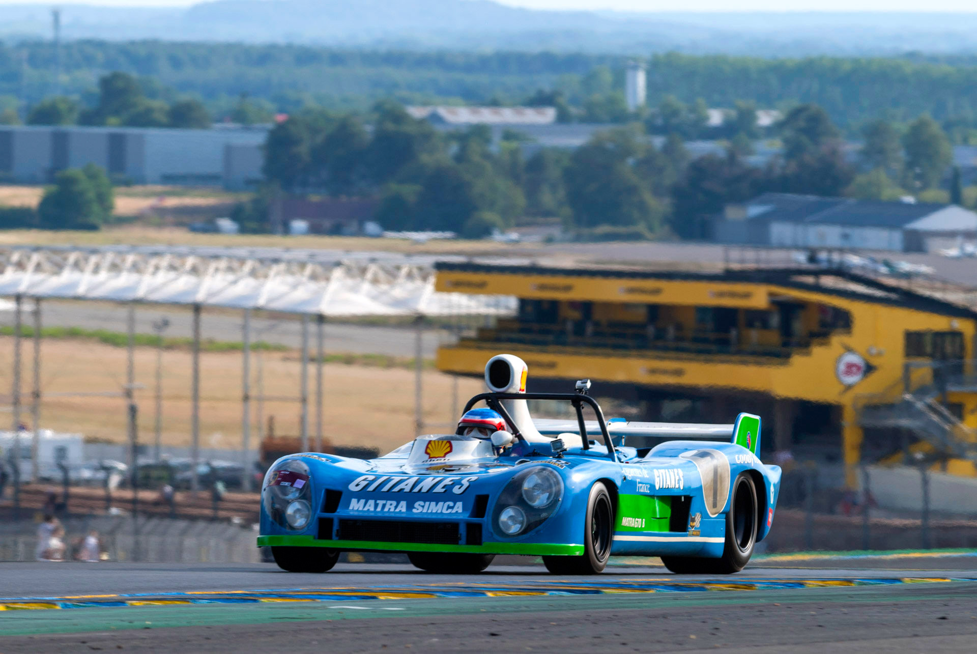 © Arnaud HEBERT / Gérard Larrousse, victoire aux 24 Heures du Mans en 1973 et 1974, avec sa Matra-Simca MS670