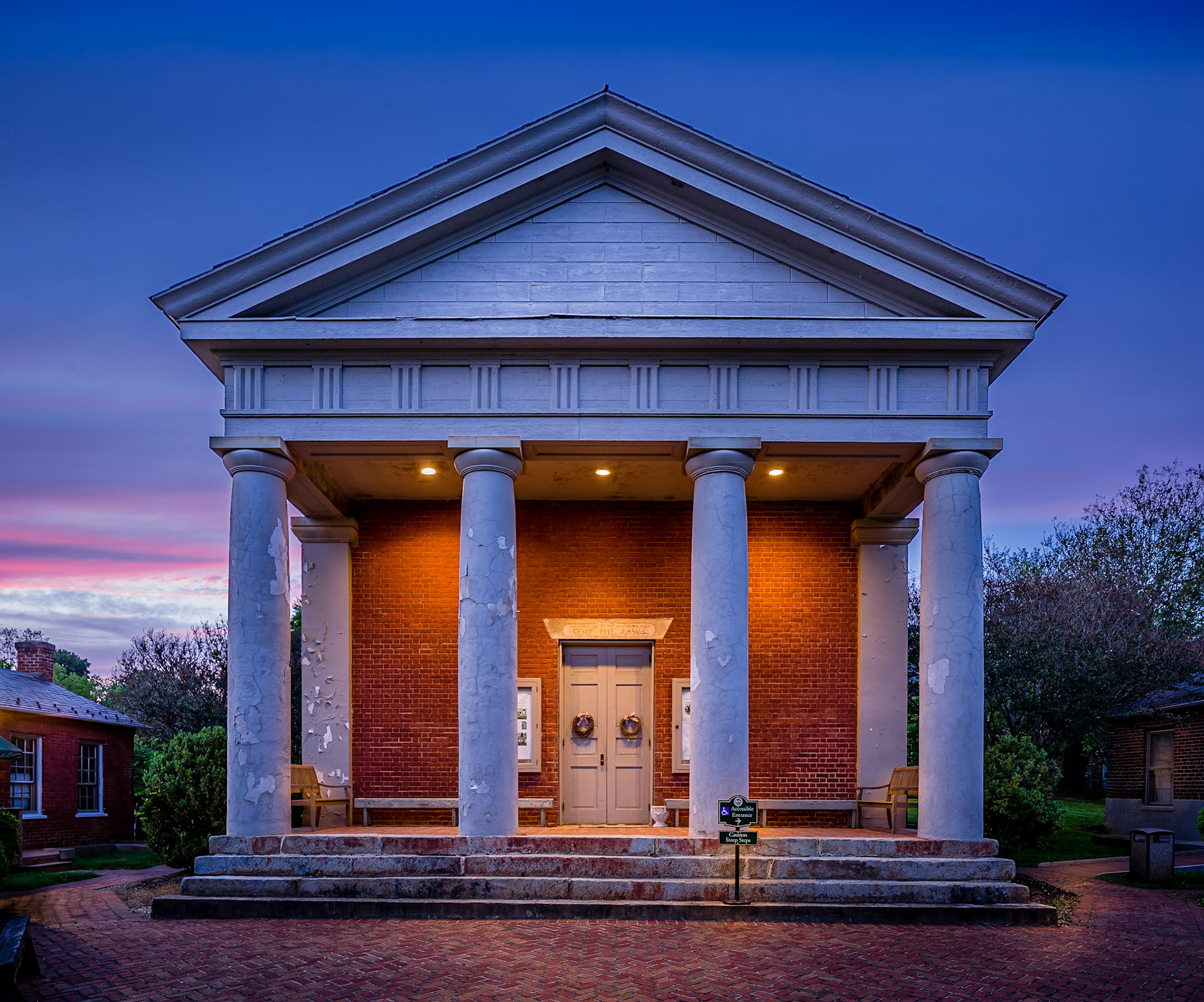 Historical Court House in Palmyra