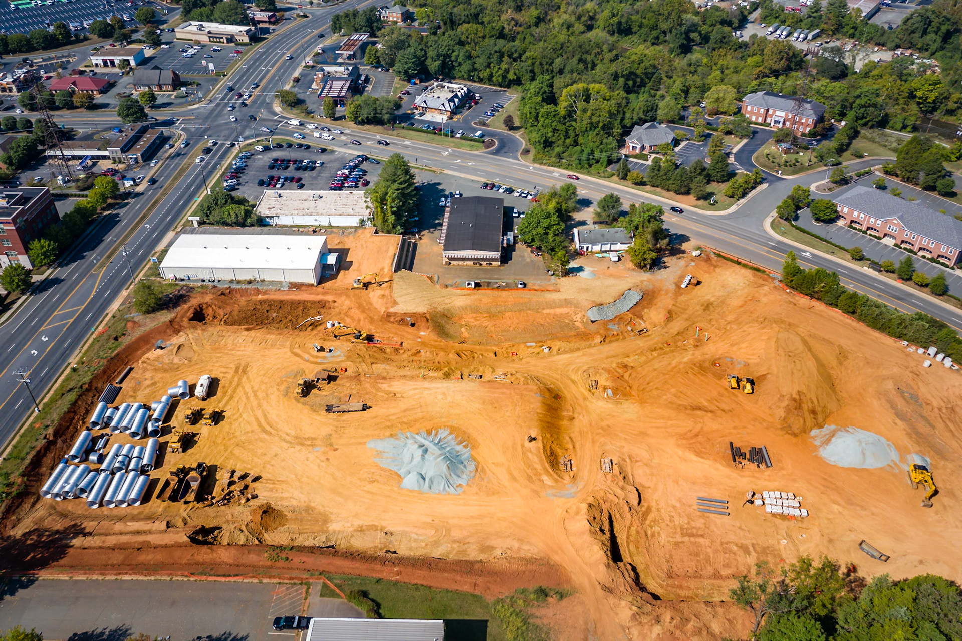 Pantops in Charlottesville in September 2019. Wawa, Storage Sense, and Holiday Inn site.
