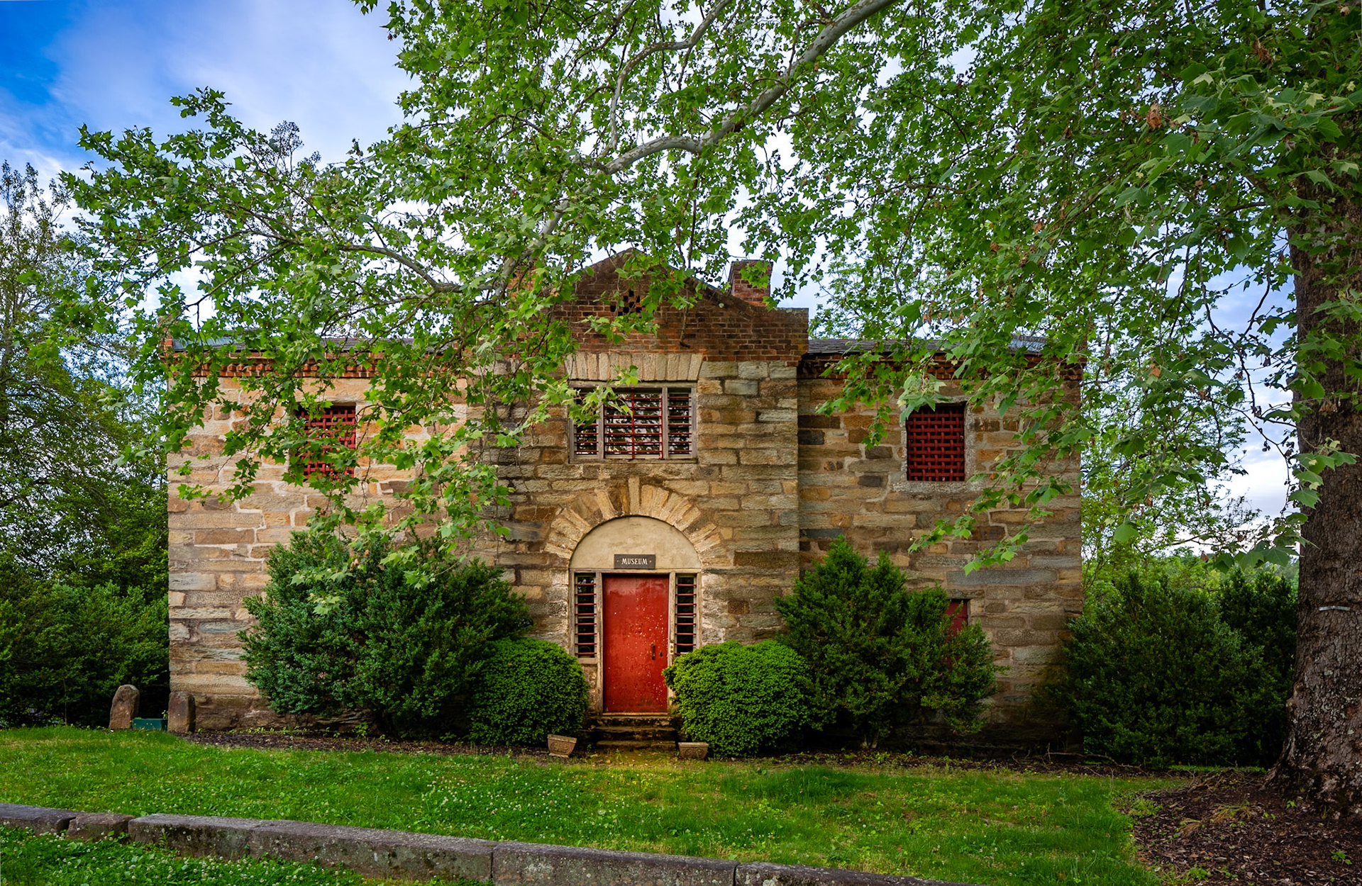 Old Stone Jail in Palmyra