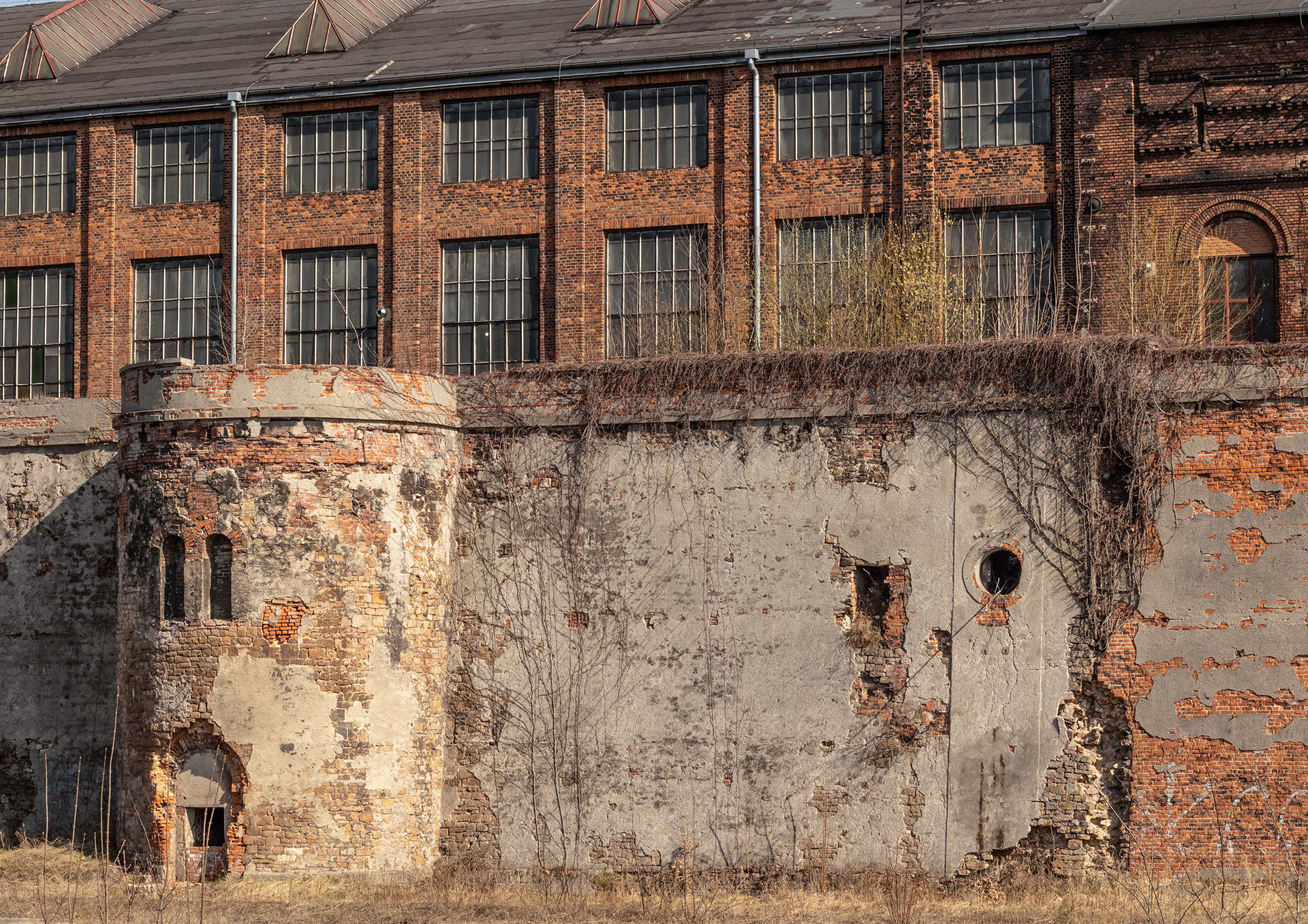 Mur oporowy Huty Zabrze