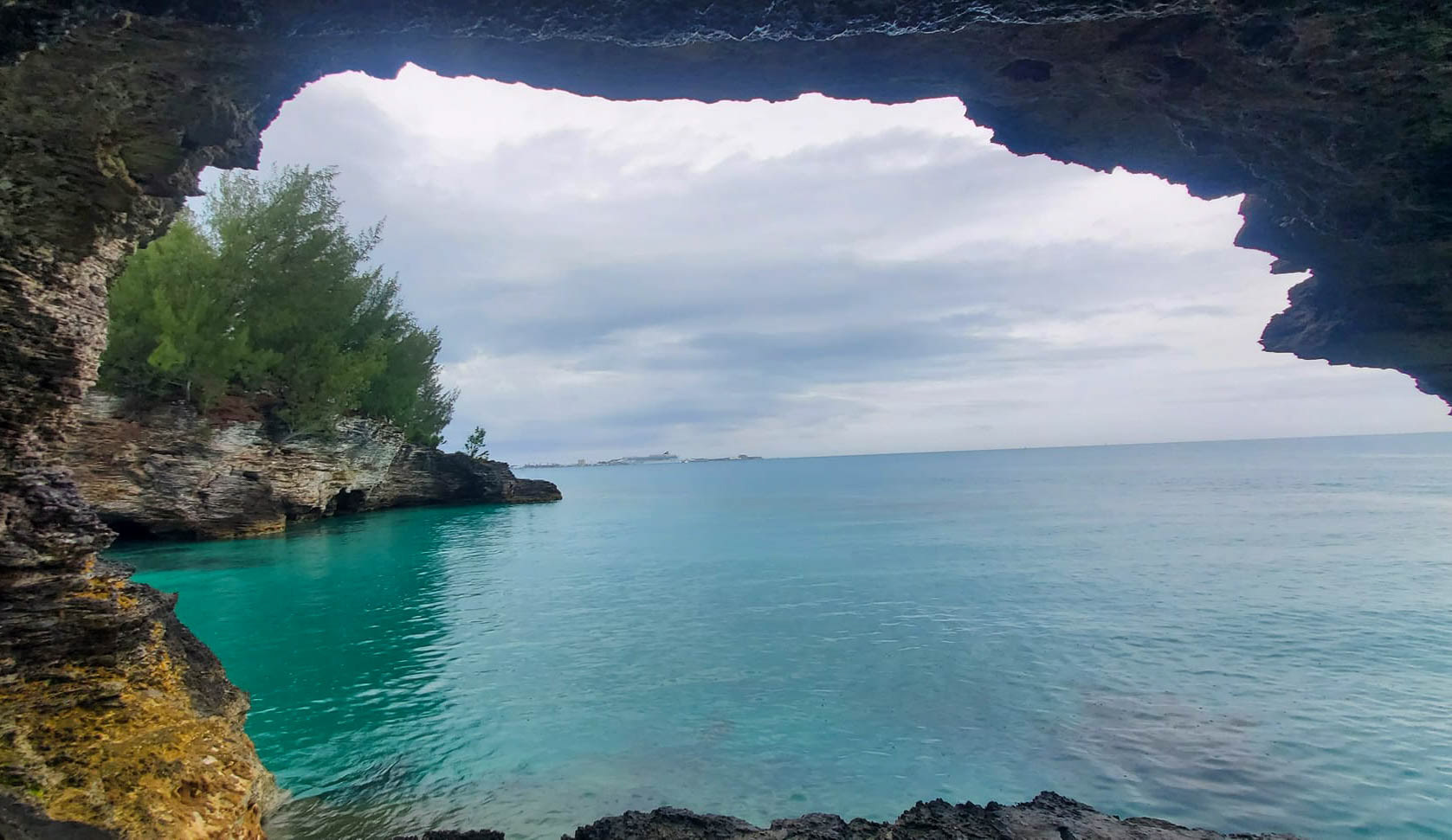 Admiral's Cave at Admiralty House Park