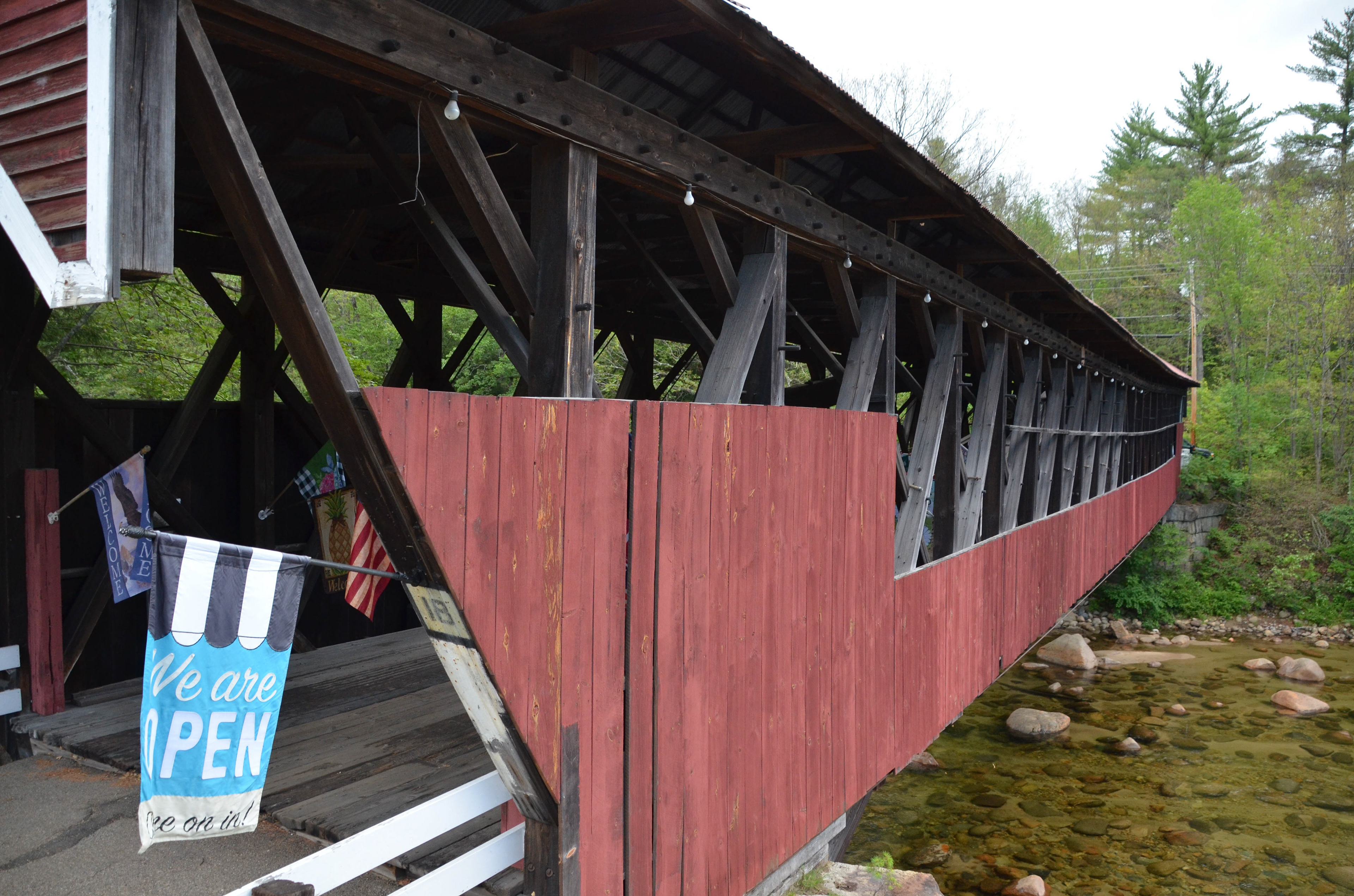 Covered Bridge Gift Shoppe