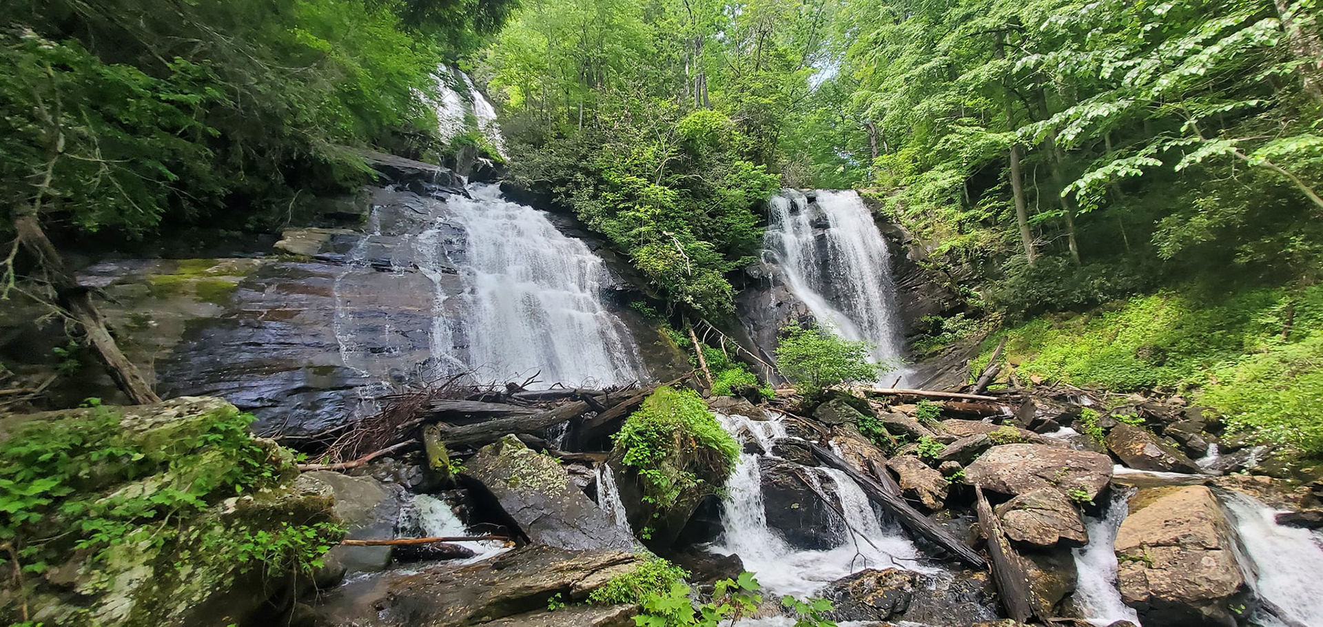 Anna Ruby Falls, Helen