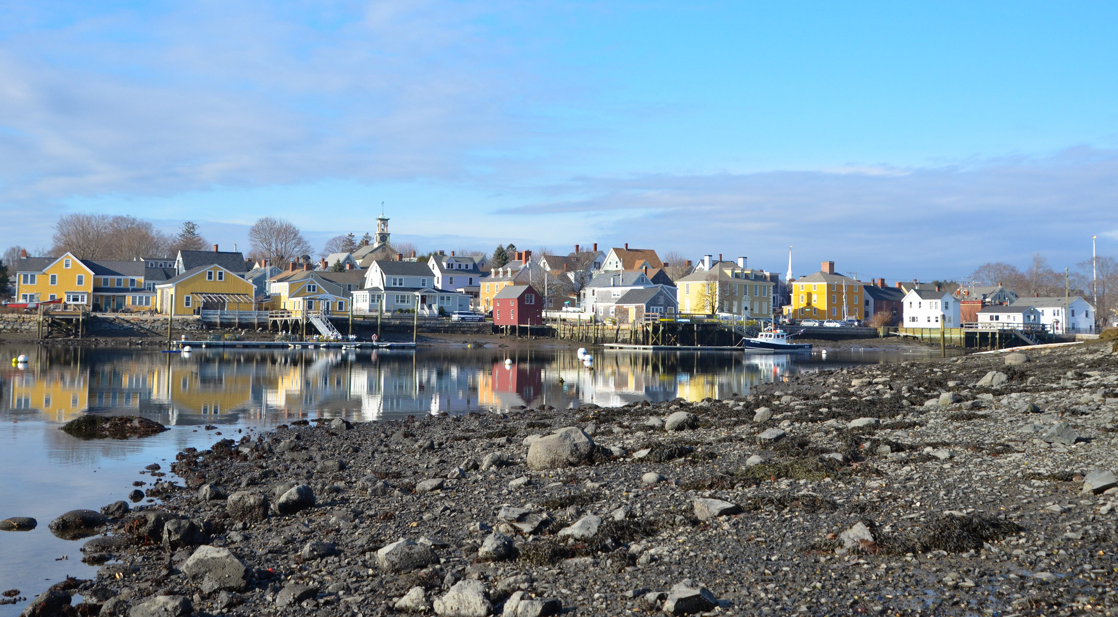 Mechanic Street along the Piscataqua River