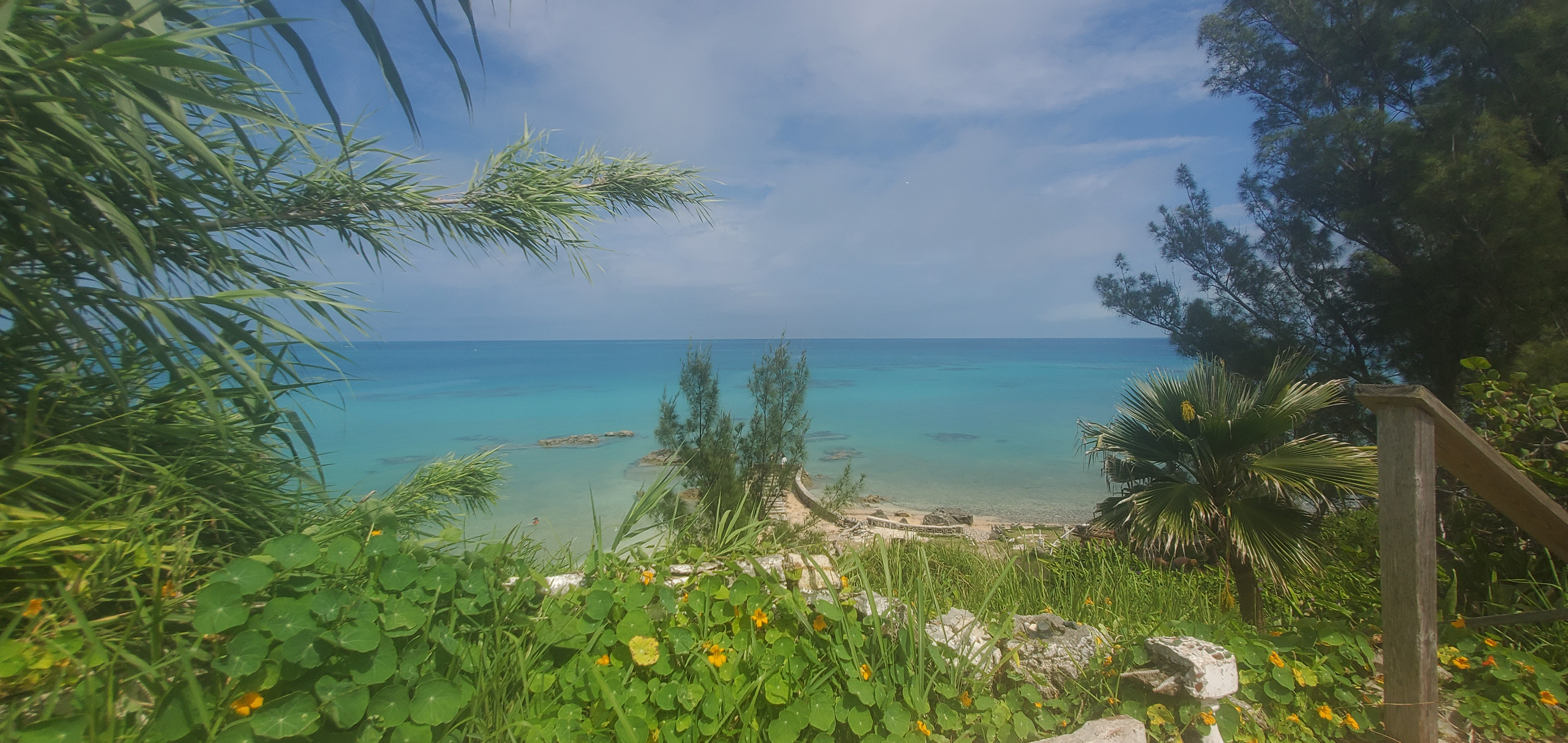 Entrance to Glass Beach