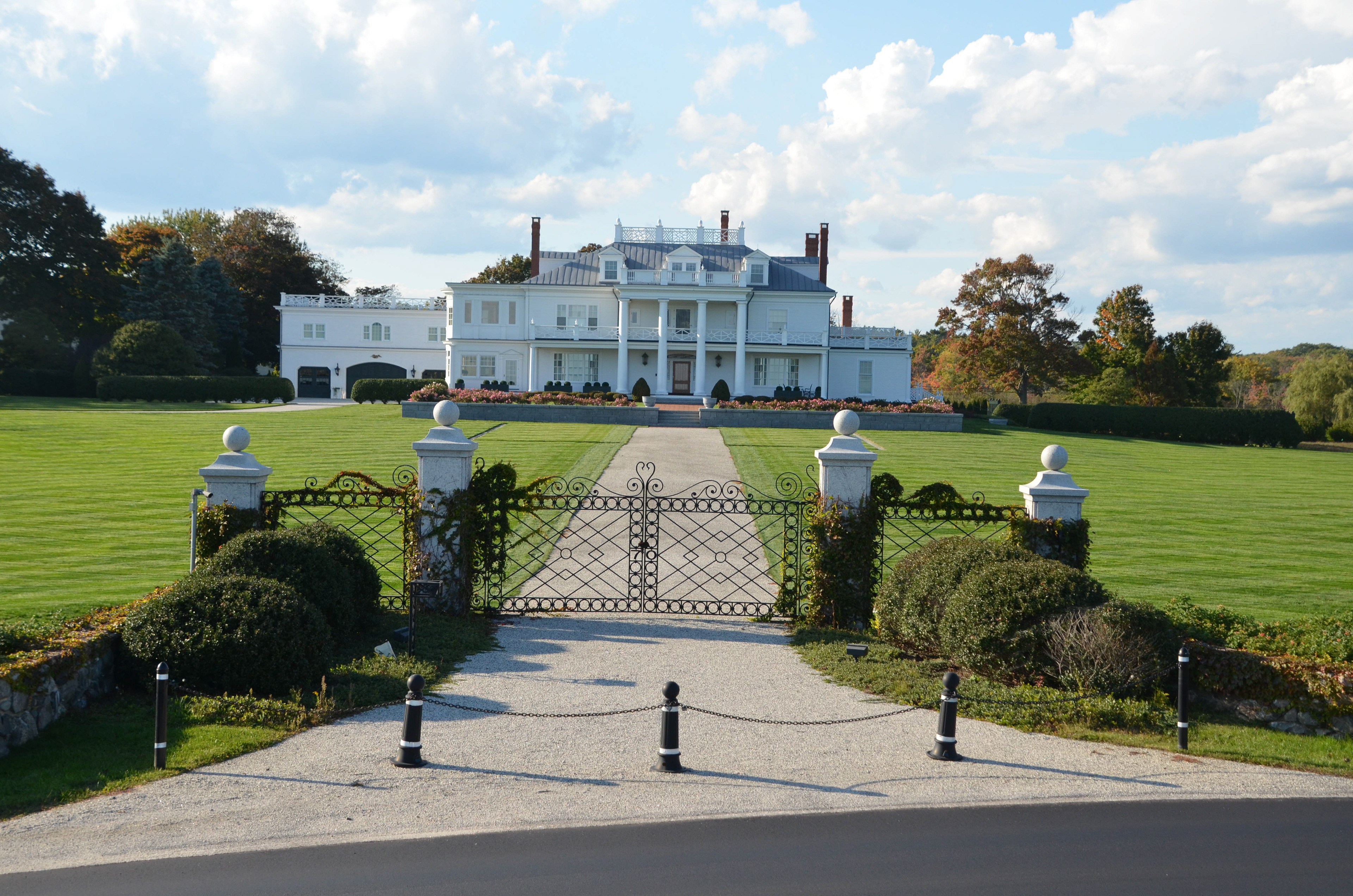 Mansion along Route 1