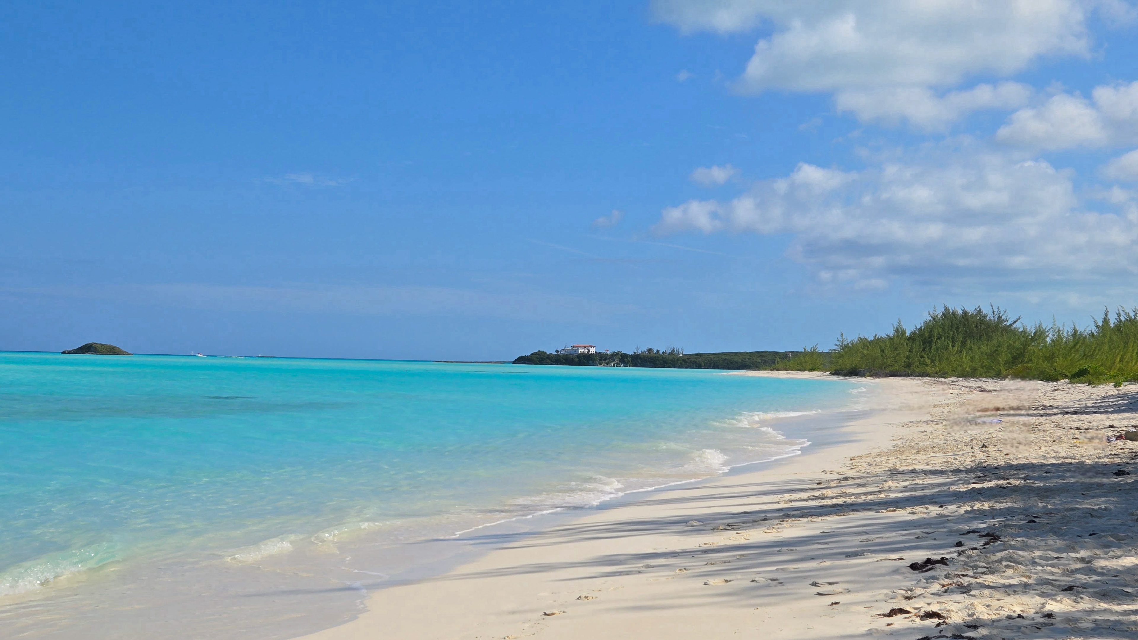 Cocoplum Beach Club, Steventon, Exuma