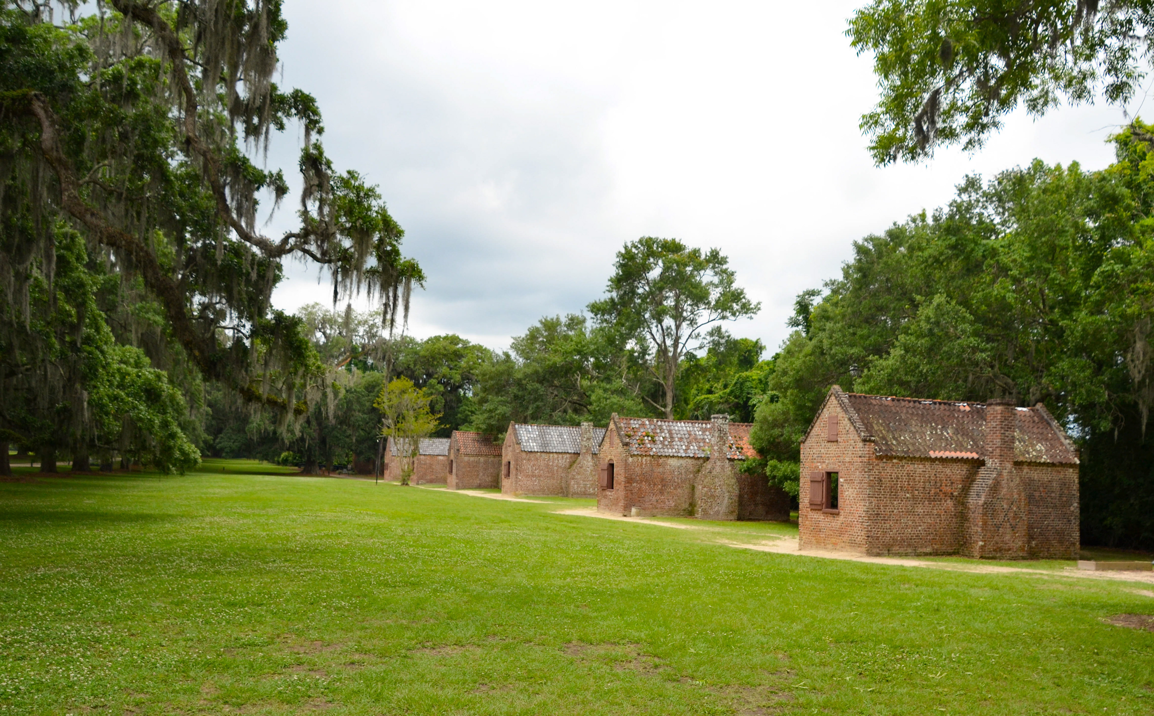Slave Quarters - Boone Hall Plantation and Gardens - Mt. Pleasant