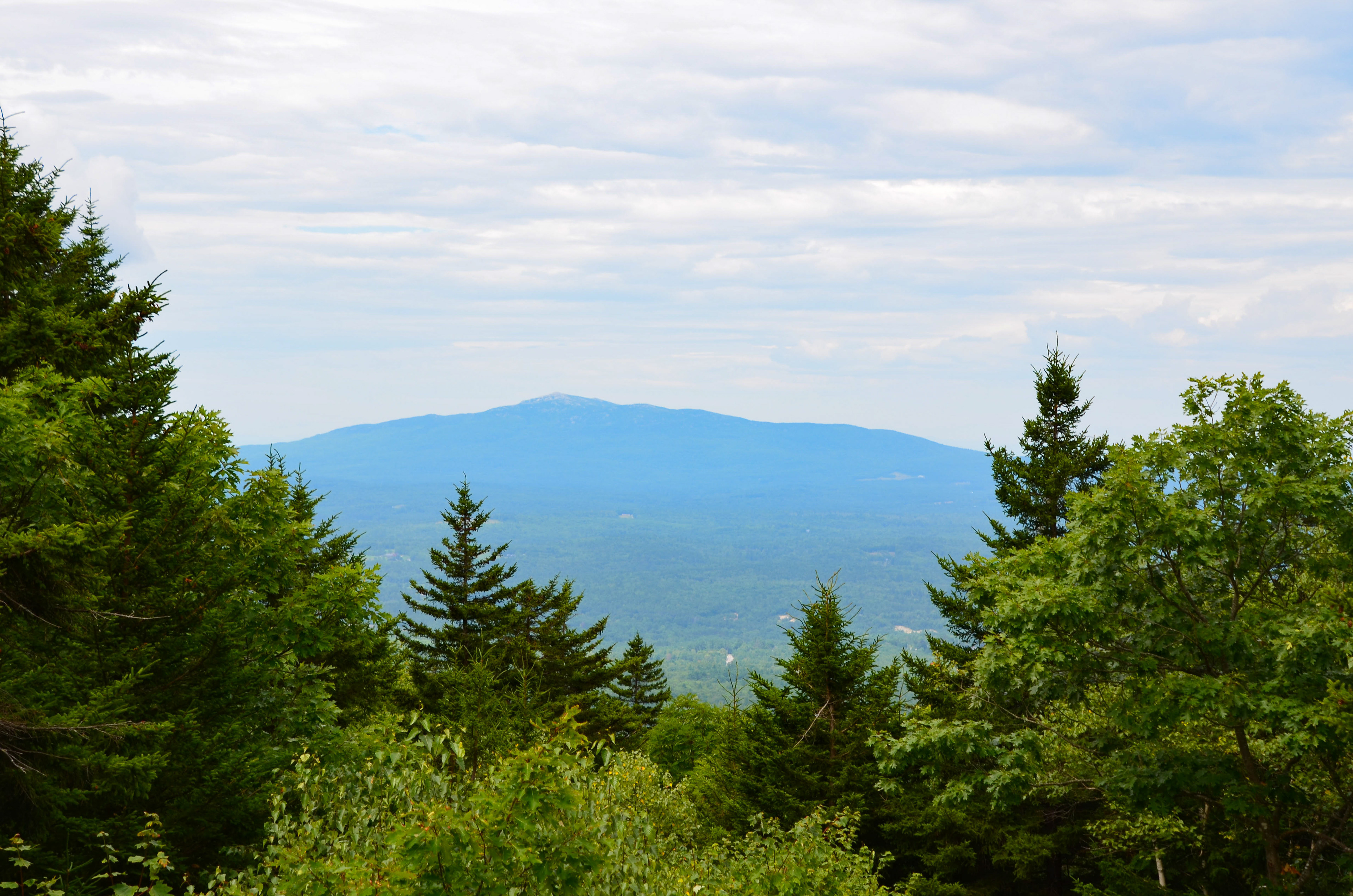 View from Pack Monadnock of Mount Monadnock