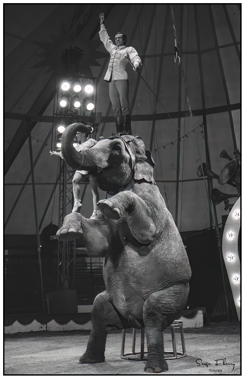 1980 "Le Cirque commence à cheval"
