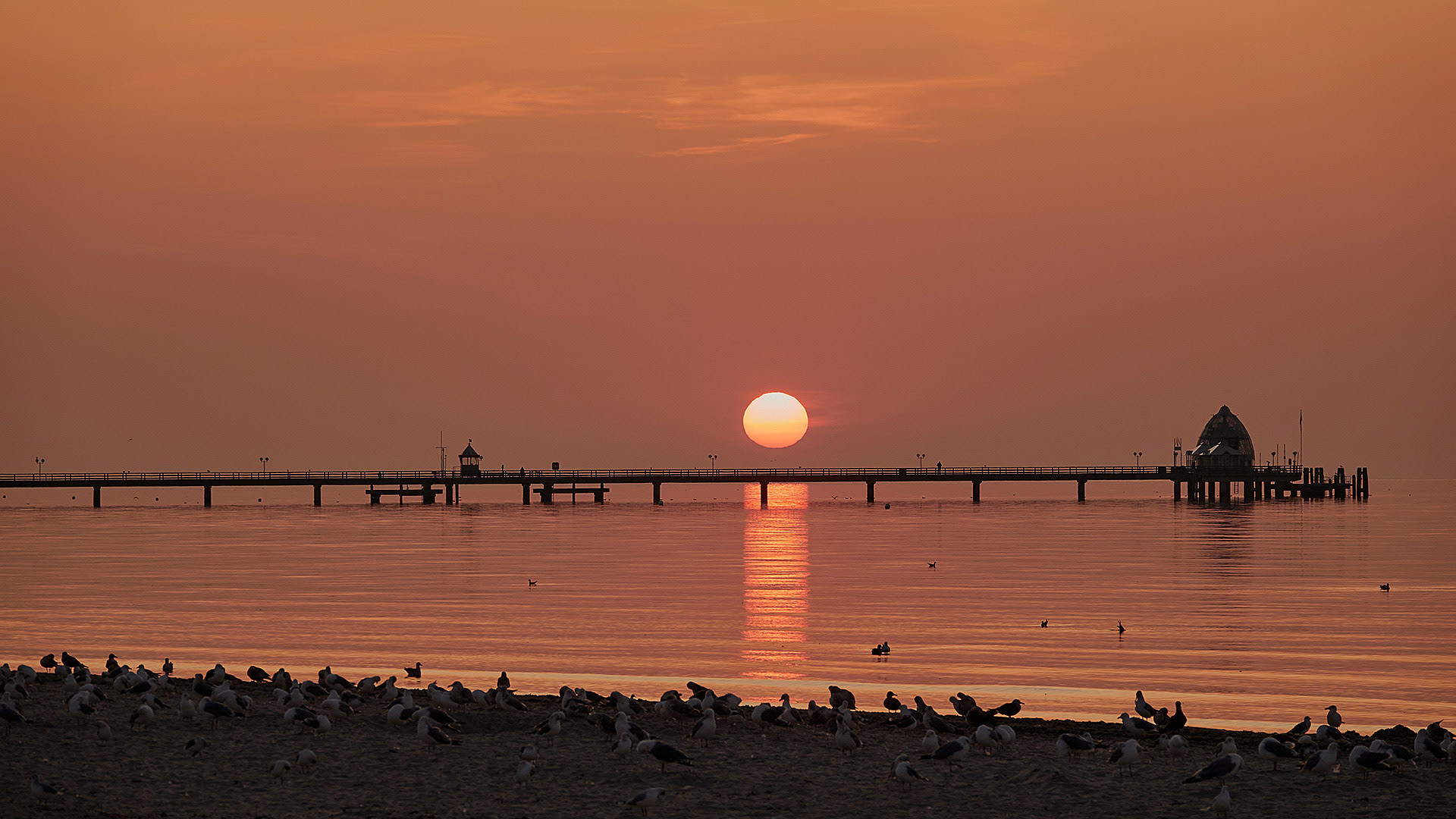 sonnenaufgang an der Ostsee bei grömitz