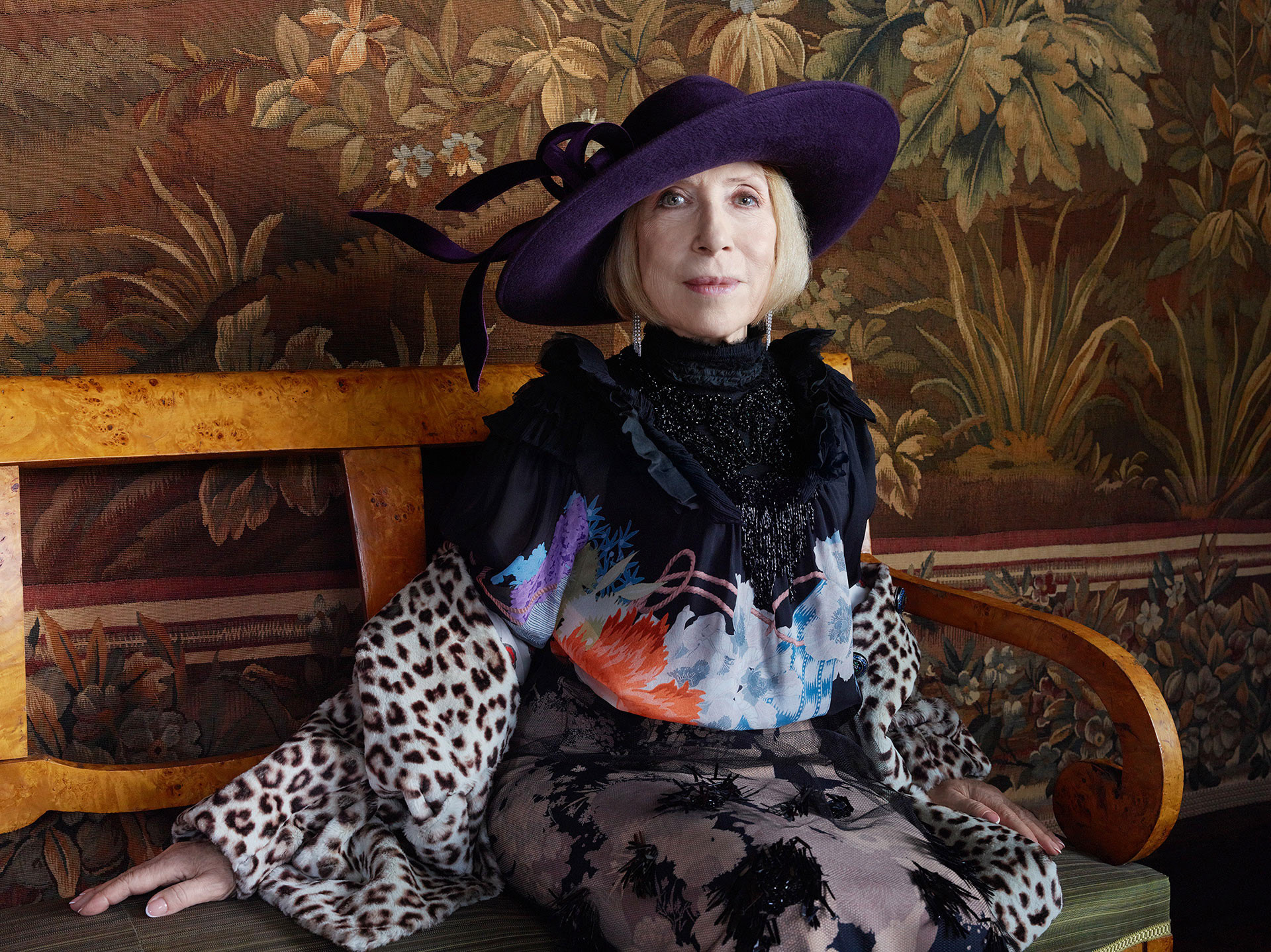 Инна Чурикова