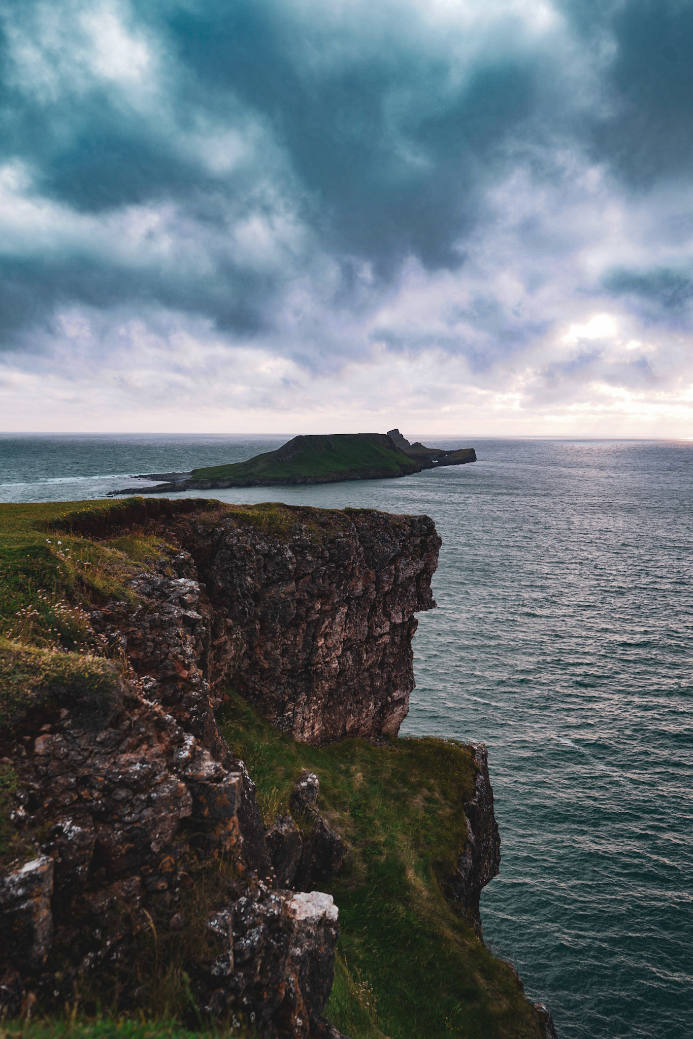 Cliffs at Worms Head