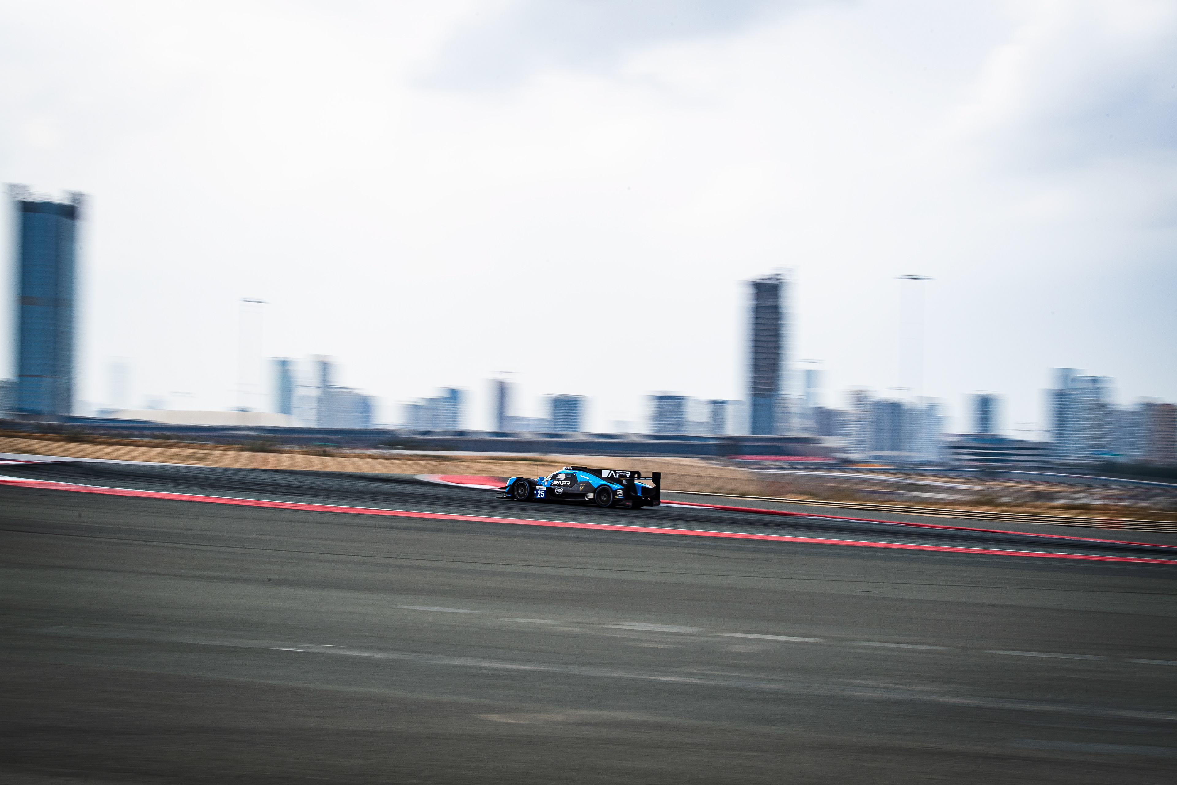 #25 ALGARVE PRO RACING of Chris McMurry, Freddie Tomlinson, Toby Sowery