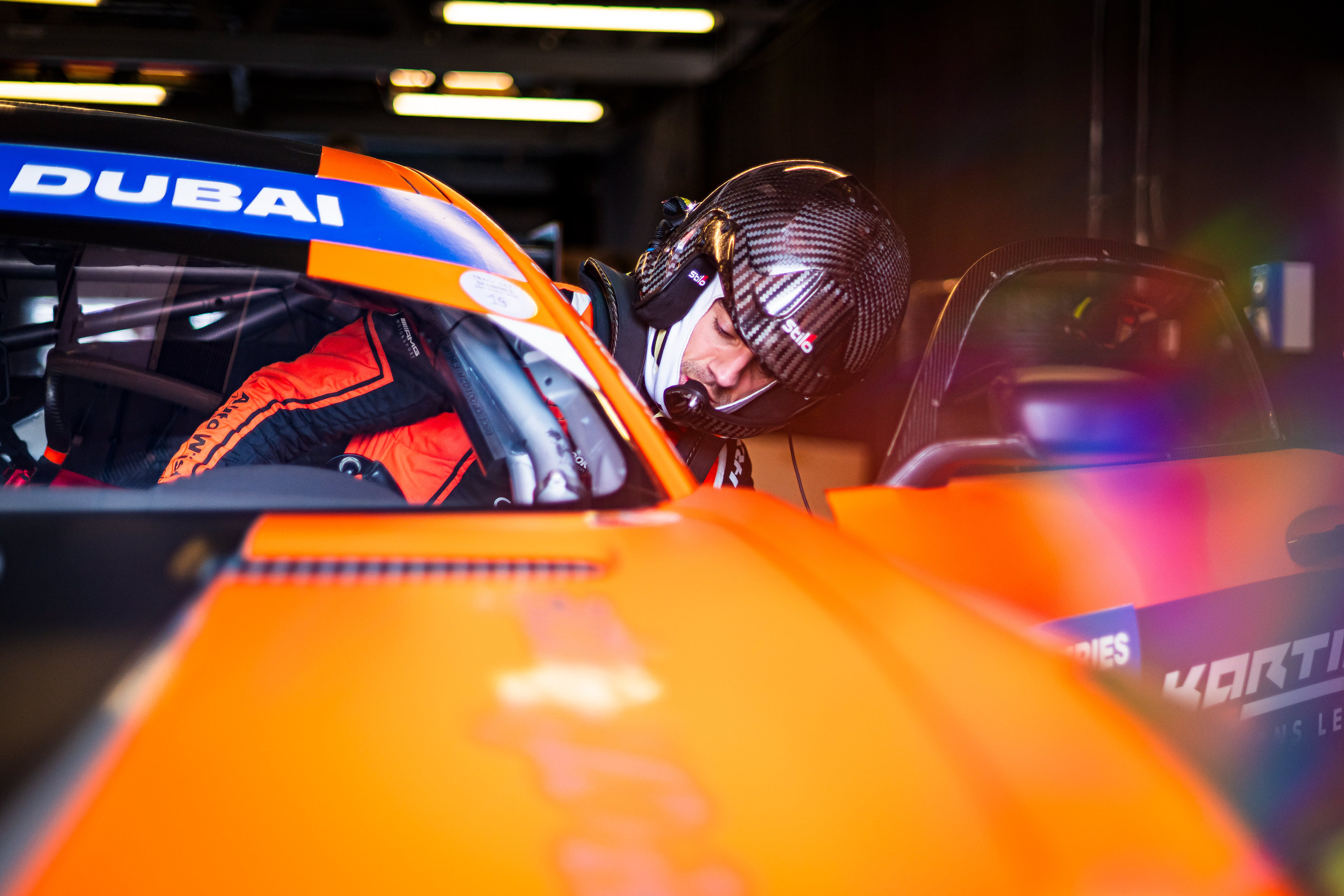 #19 MP Motorsport of Daniel de Jong