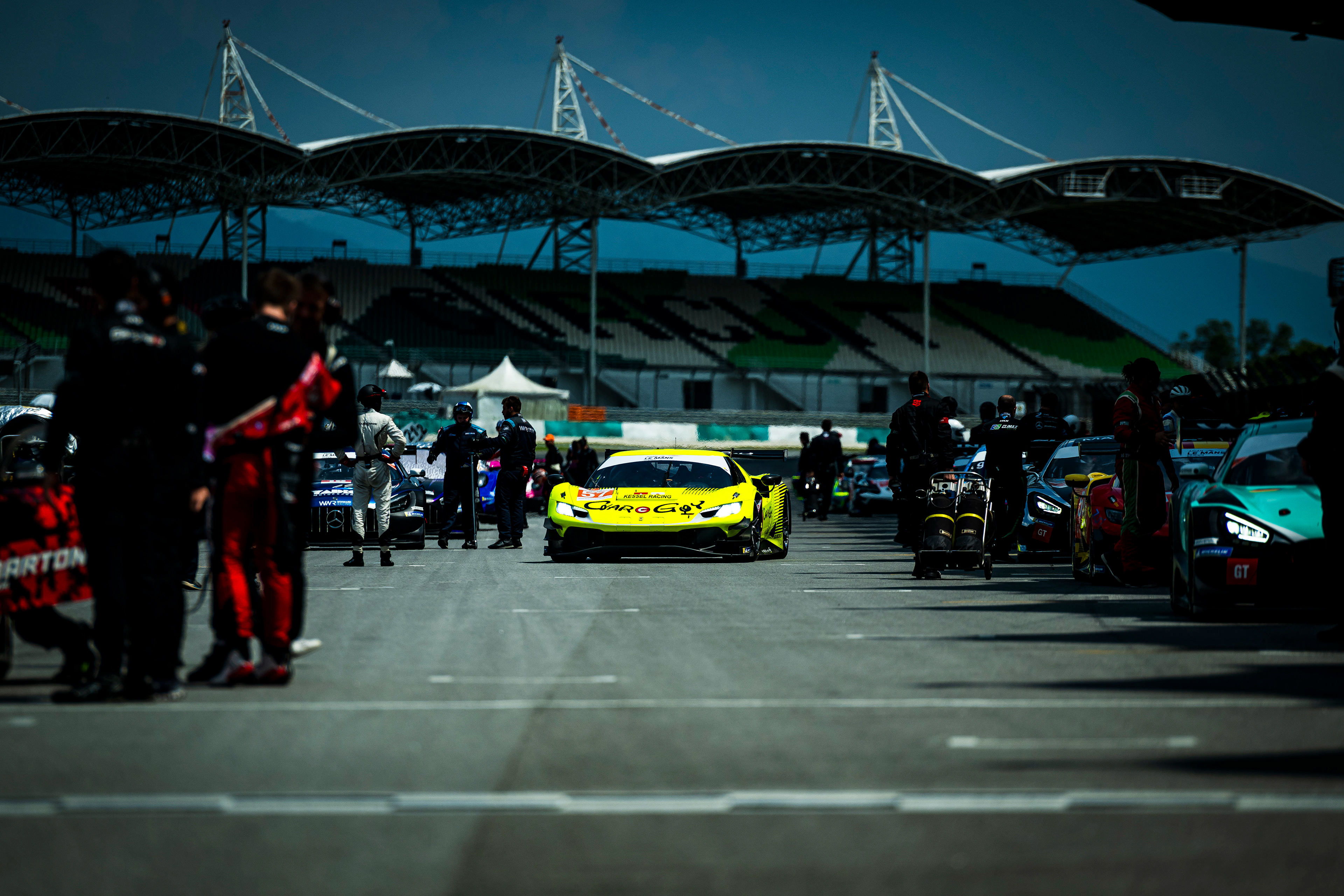 #57 Car Guy Ferrari 296 GT3: Yudai Uchida, Esteban Masson, Daniel Serra