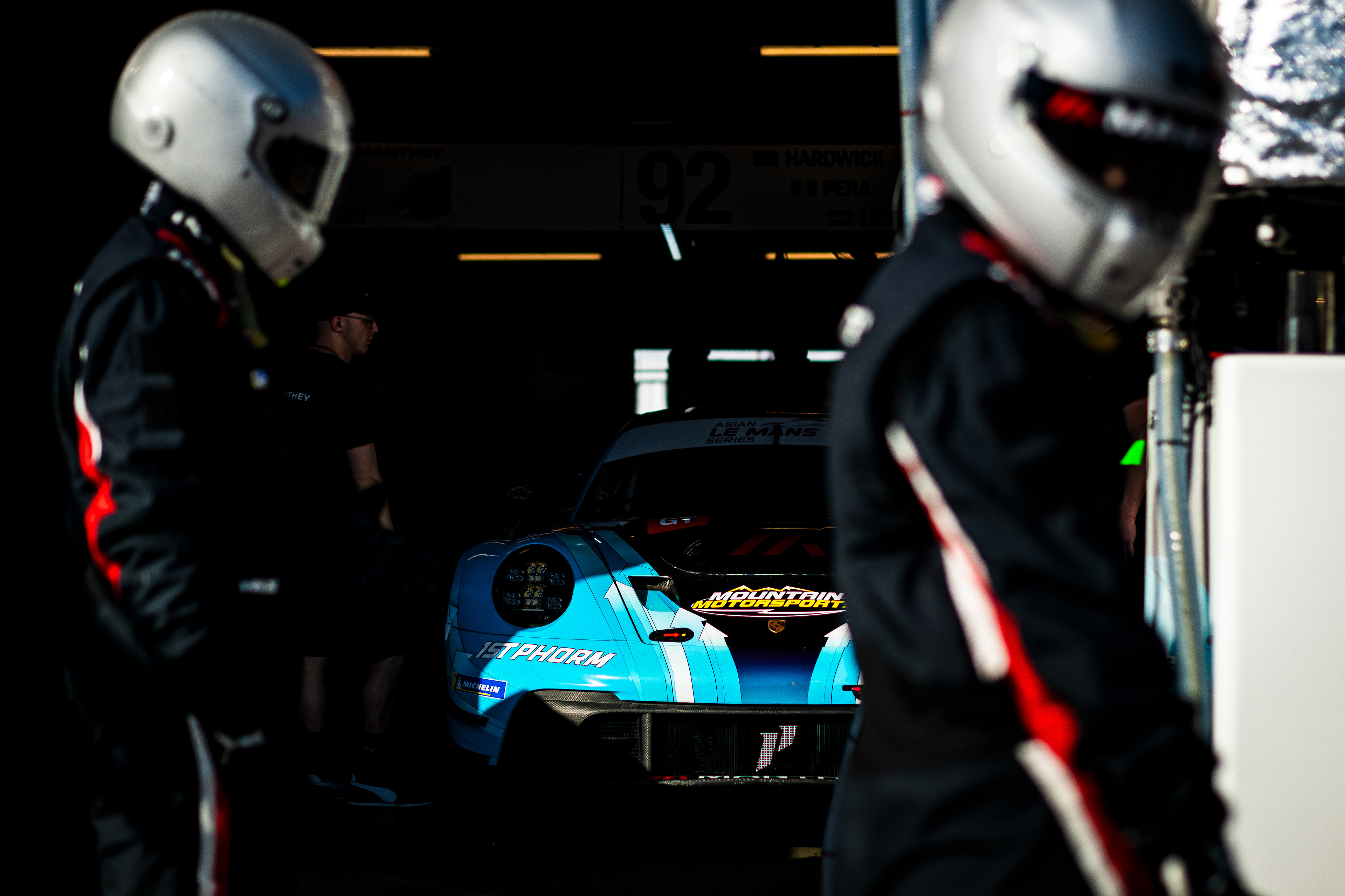 #92 Manthey EMA Porsche 911 GT3 R: Ryan Hardwick, Riccardo Pera, Richard Lietz © 2024-2025 Shameem Fahath