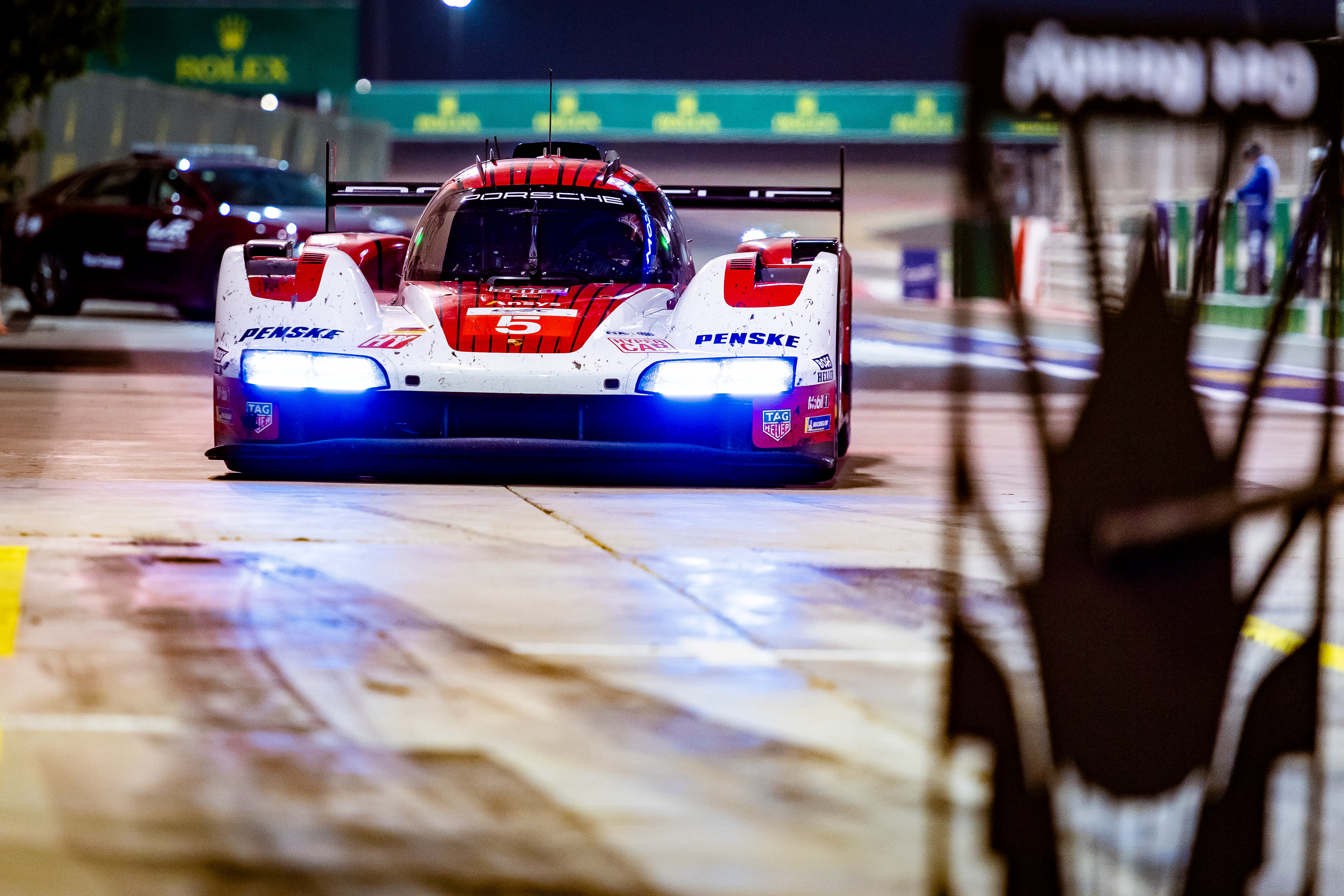 Porsche Penske Motorsport Pit Stop