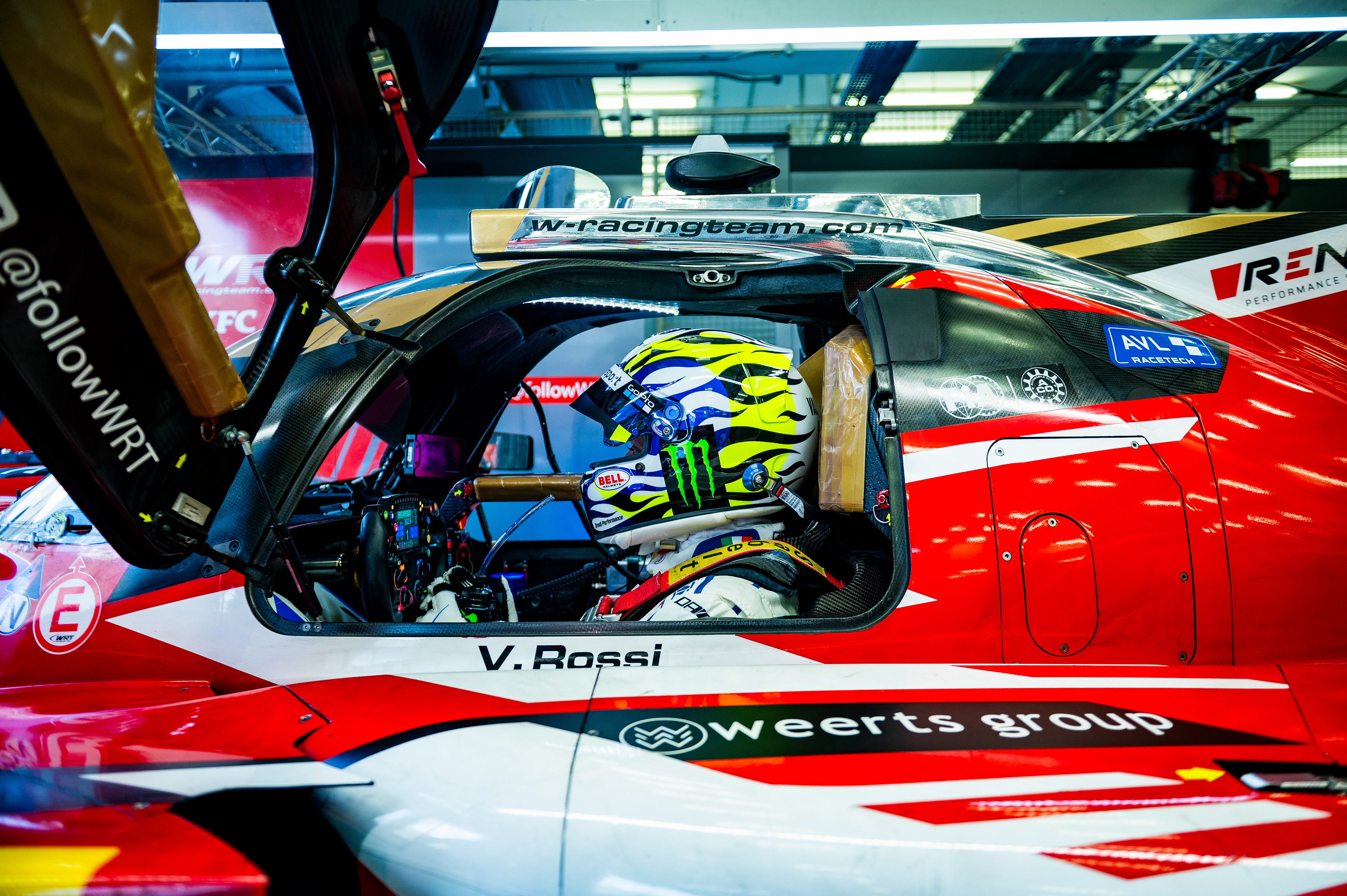 Valentino Rossi testing LMP2 