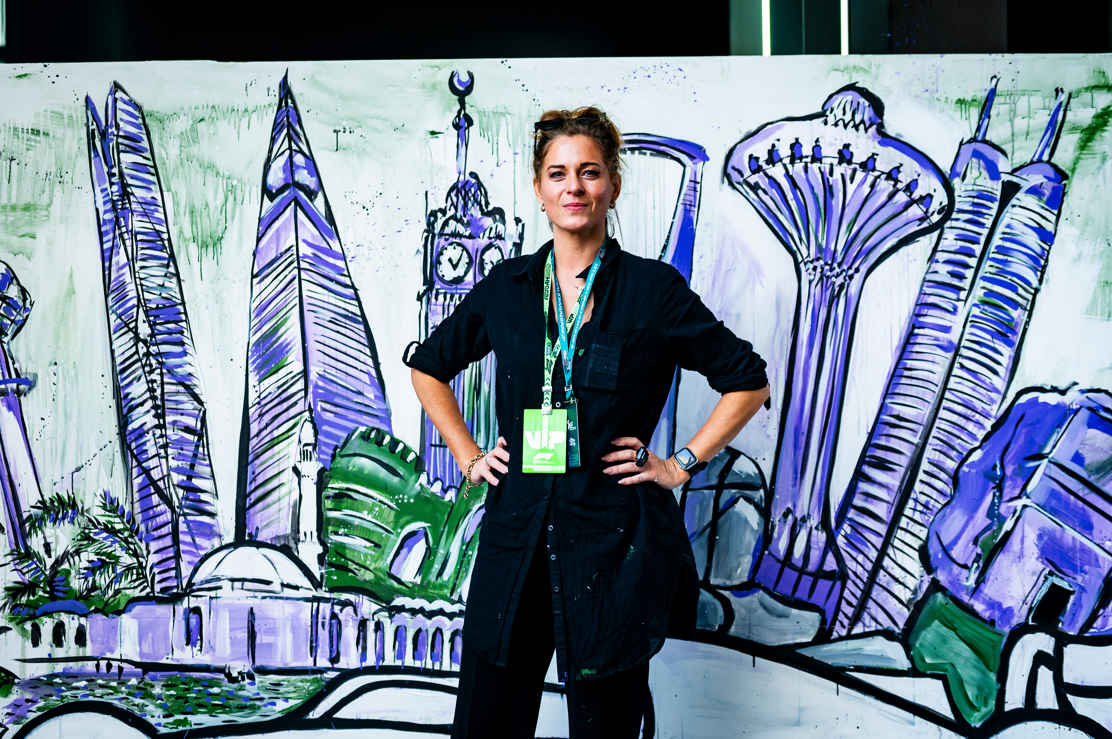 Anna - Louise Felstead with her Painting