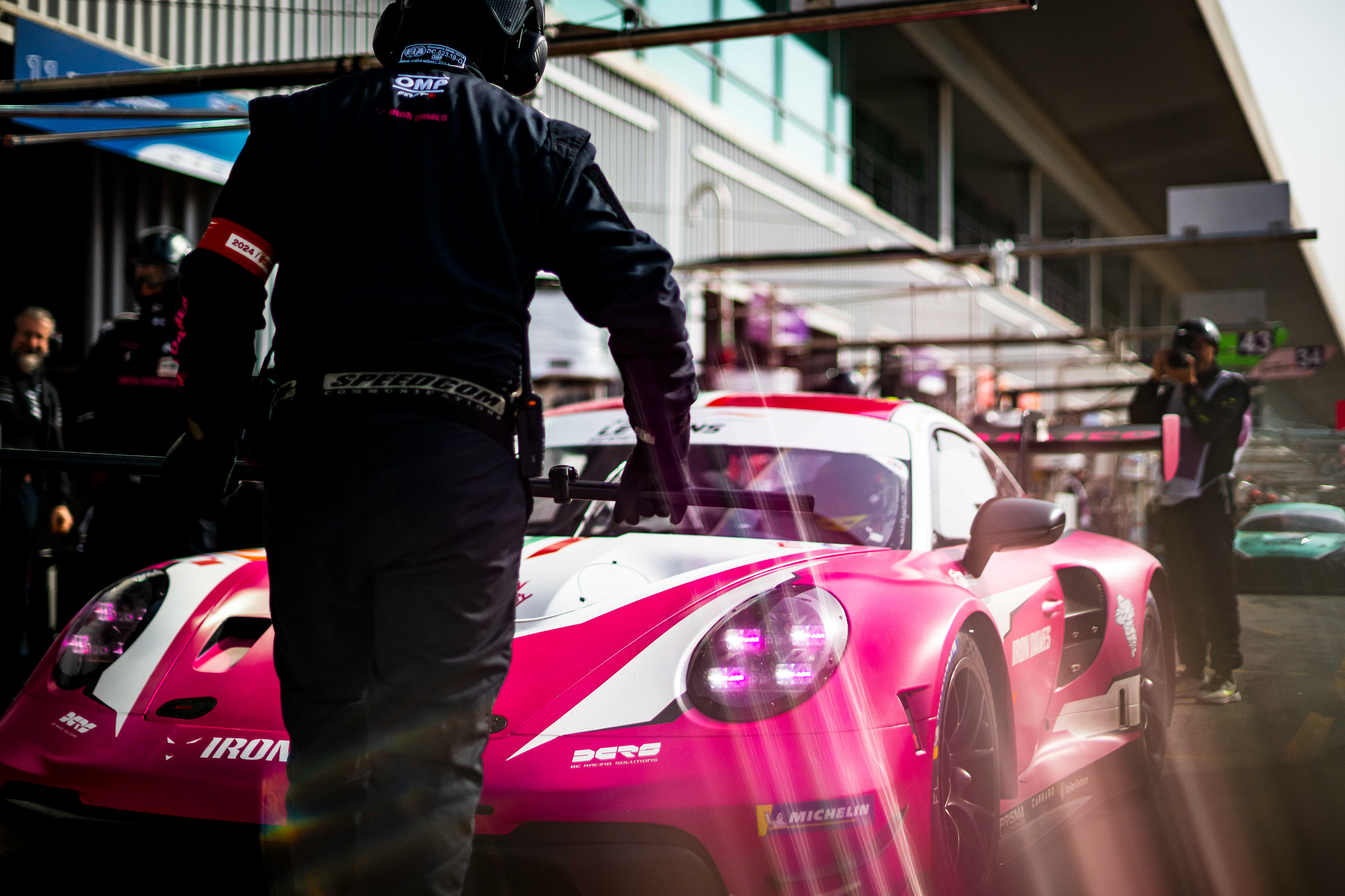#85 Iron Dames Porsche 911 GT3 R: Celia Martin, Sarah Bovy, Michelle Gatting © 2024-2025 Shameem Fahath